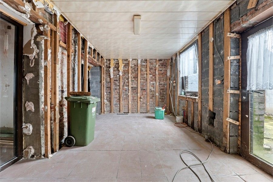 TE RENOVEREN WONING IN HET CENTRUM VAN ZOUTLEEUW foto 9