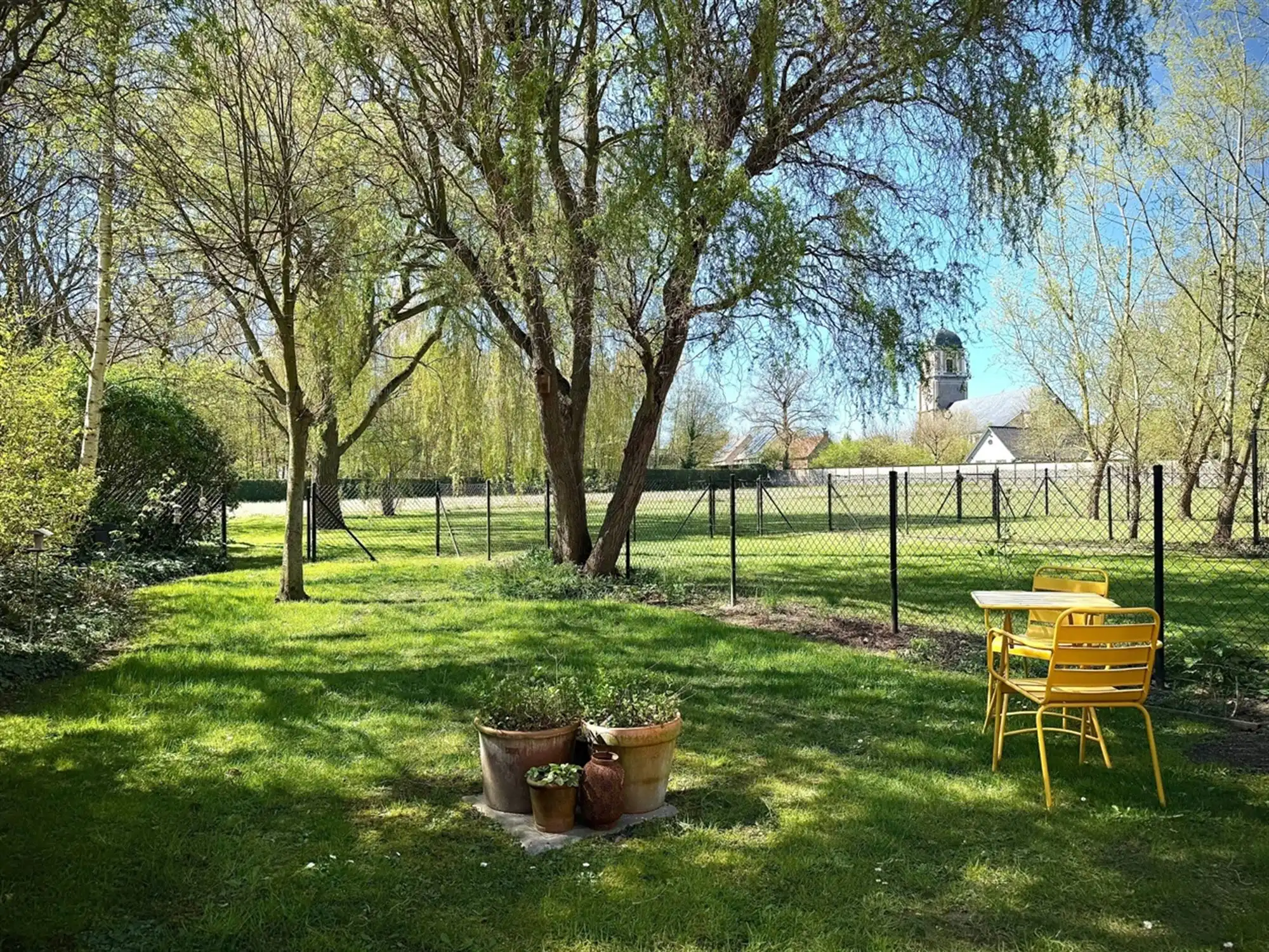 Instapklare charmante DORPSWONING met 3 slpks, 2 badks en tuin foto 10