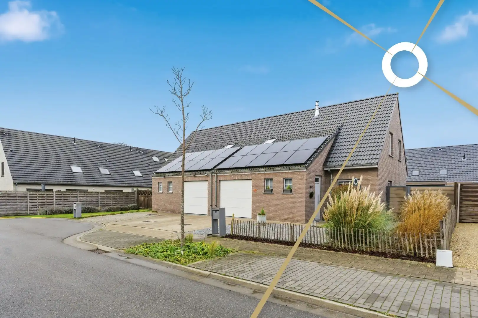 Hedendaags wonen op topligging in Harelbeke foto {{pictureIndex}}