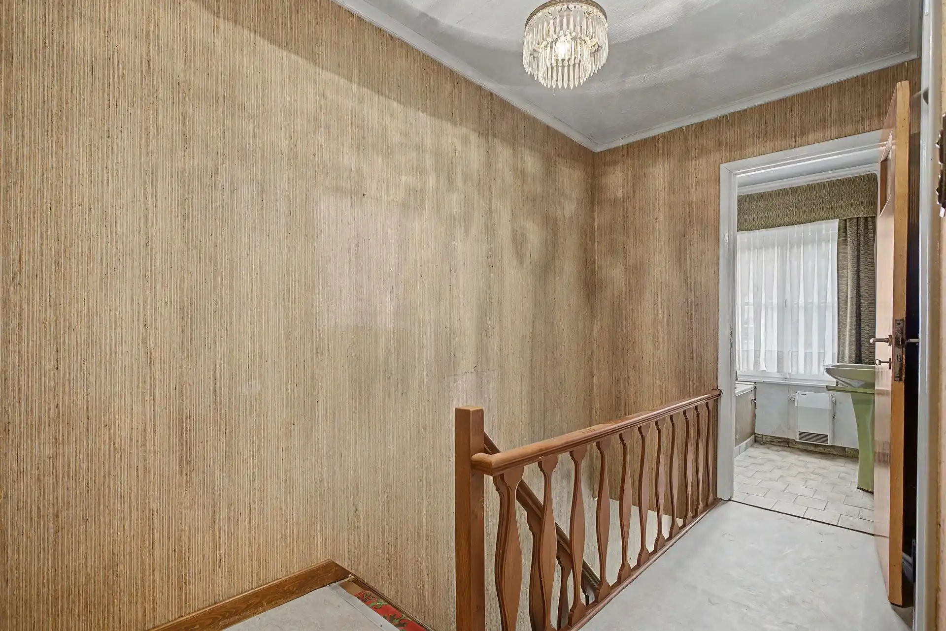 Te renoveren halfopen bebouwing op een perceel van 700m² op rustige ligging te Zele. foto 11