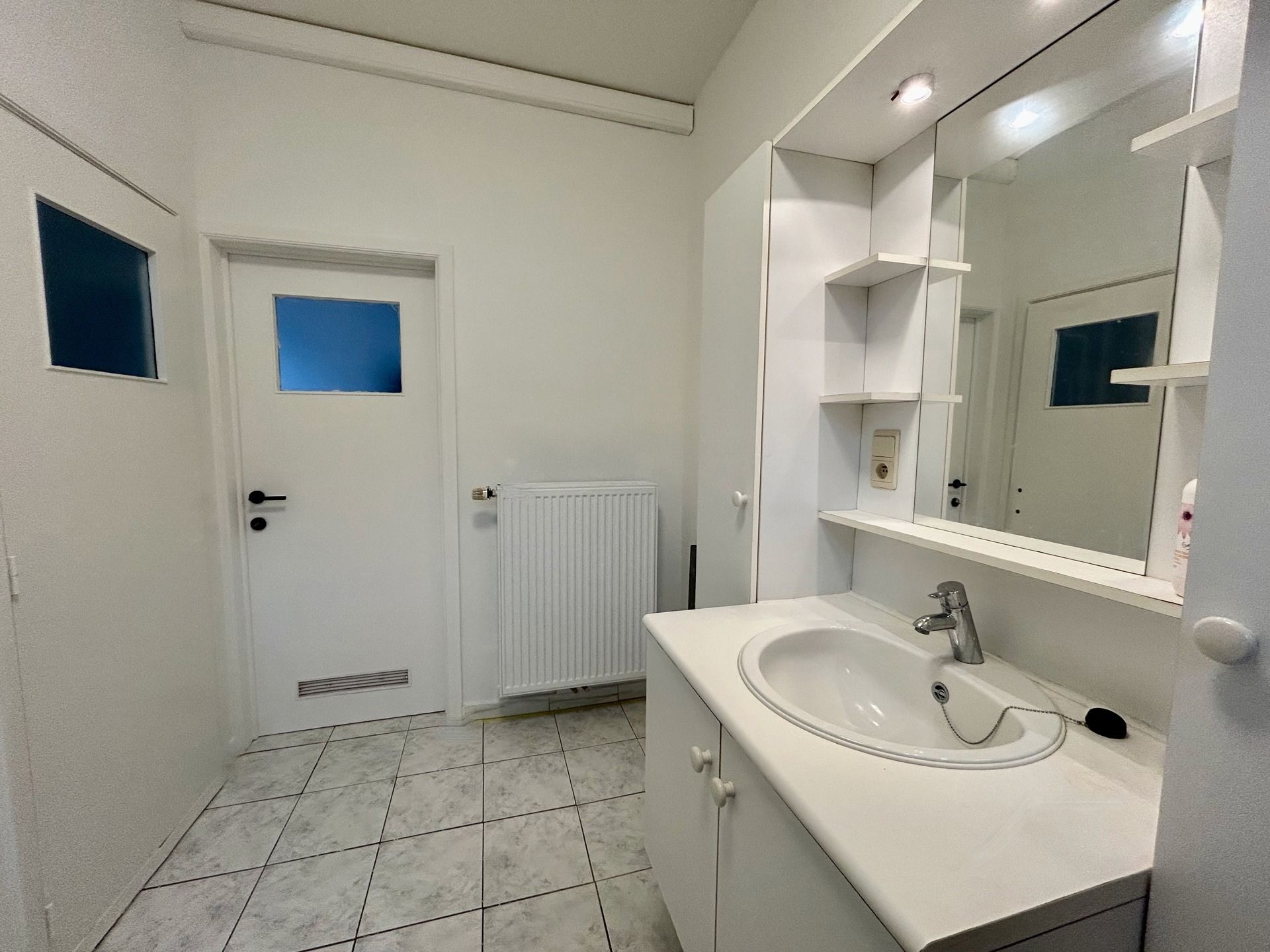 Ruime woning met buitenruimte vlakbij het centrum. foto 21