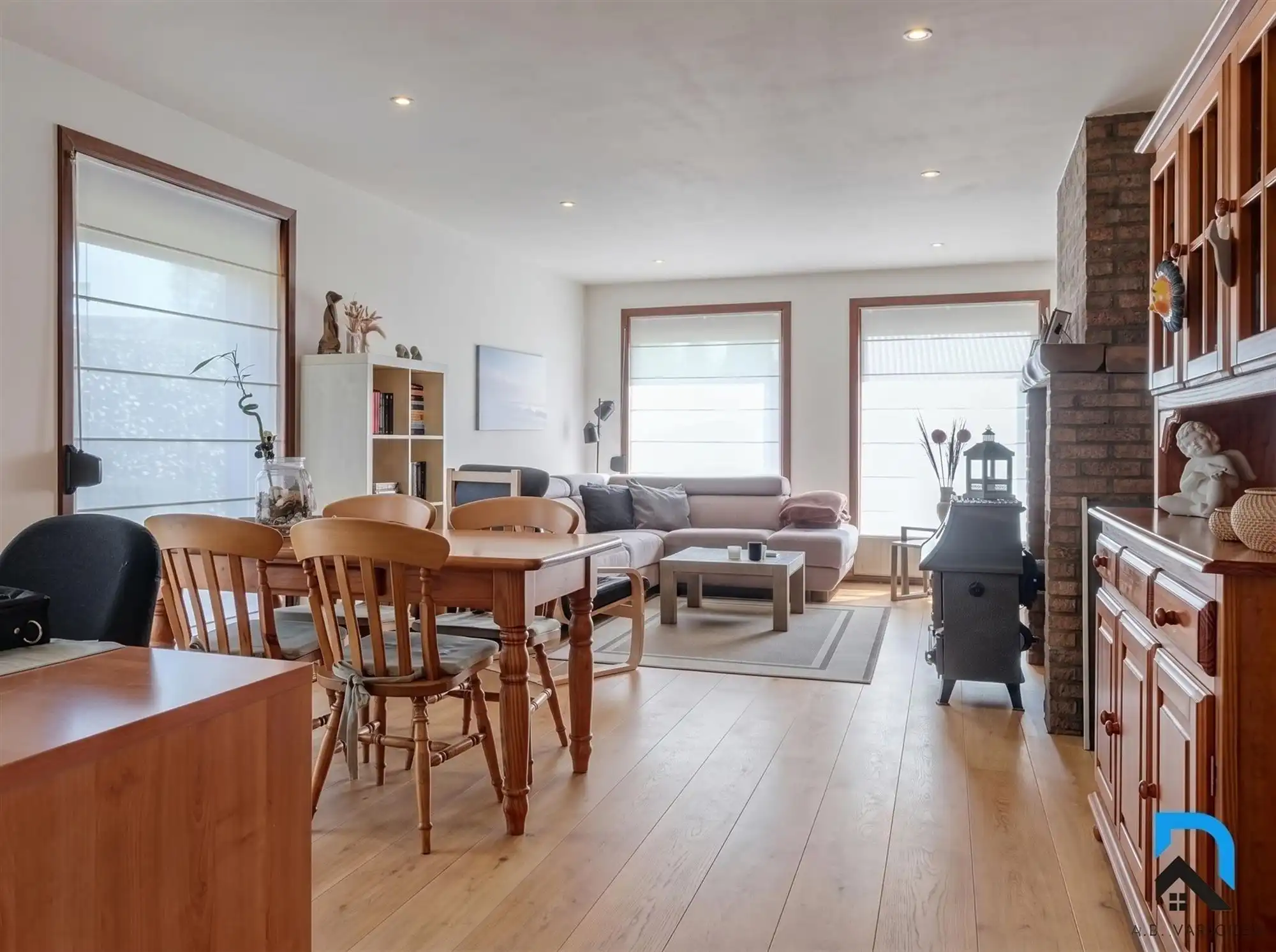Ruime vrijstaande woning in Helchteren foto 6