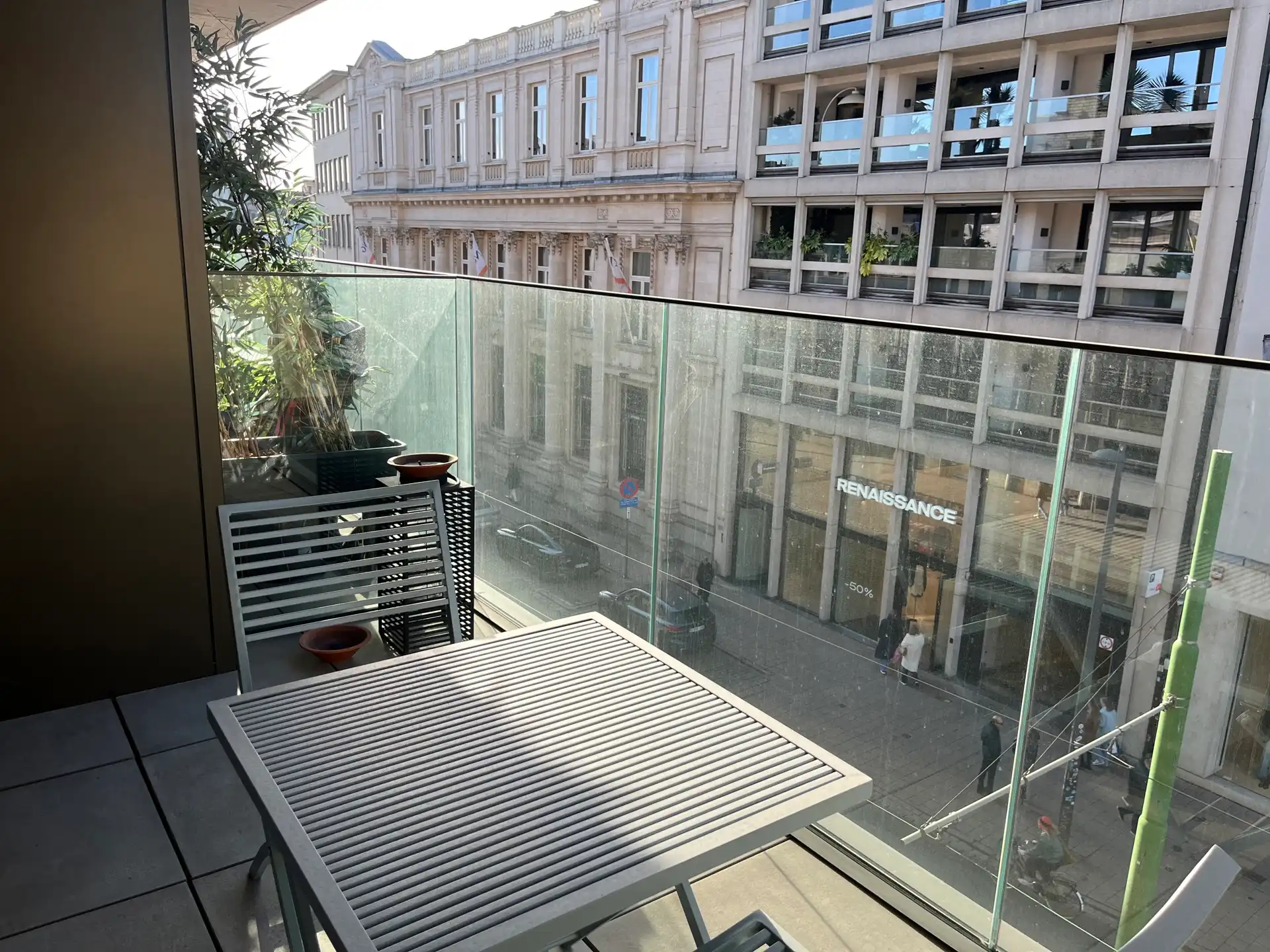 Exclusief gemeubeld loft-appartement TE HUUR op AAA+ locatie foto 14