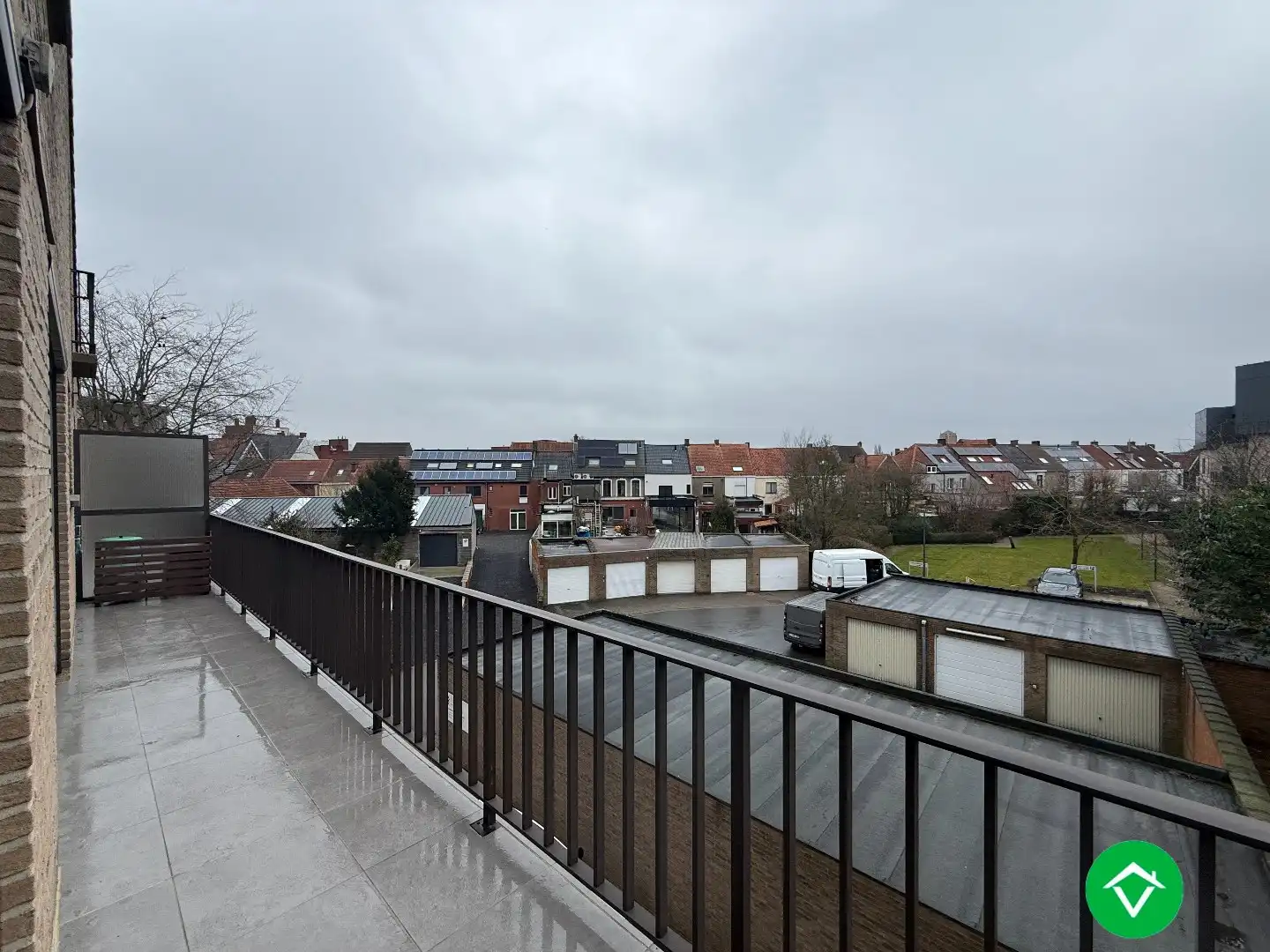 Ruim 2-slaapkamersappartement met garage in centrum Roeselare  foto 14