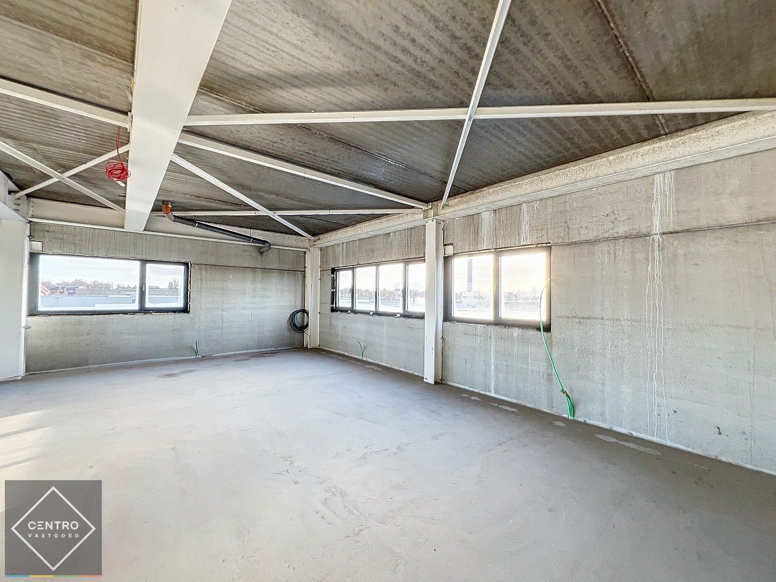 Laatste 4 NIEUWBOUW-kantoorruimten (± 210 m²) TE HUUR op zichtlocatie te Vichte. foto 12