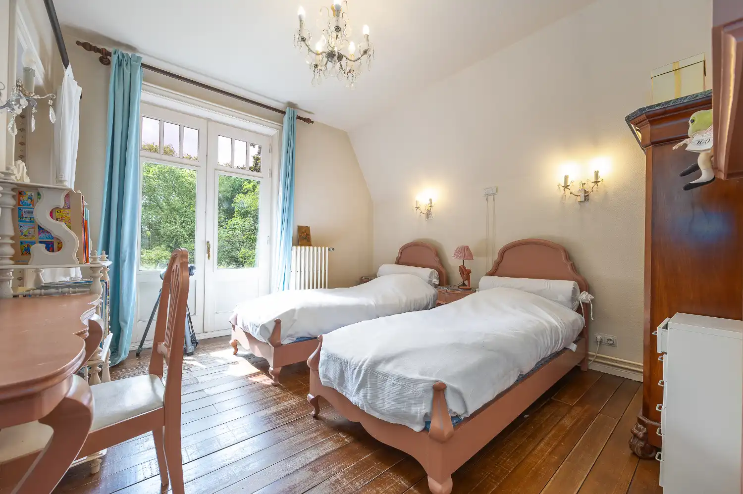 Karaktervolle woning op uniek domein foto 20