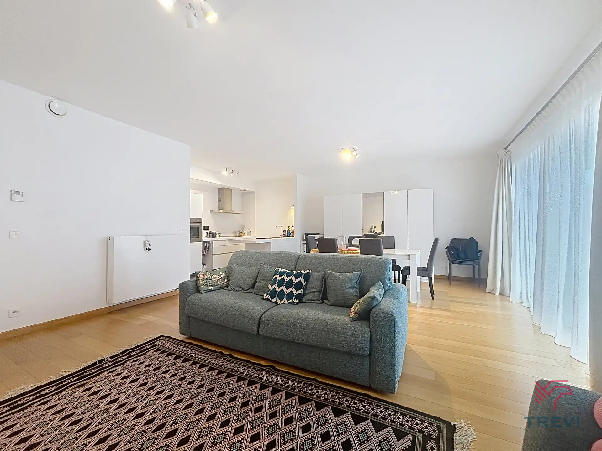 Mooi appartement met 2 slpkmrs + terrassen + parkeerplaats foto 2