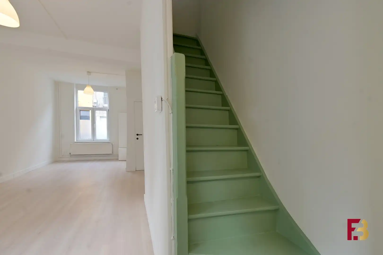 Charmante stadswoning met koertje op topligging in de Brugsepoort foto 6