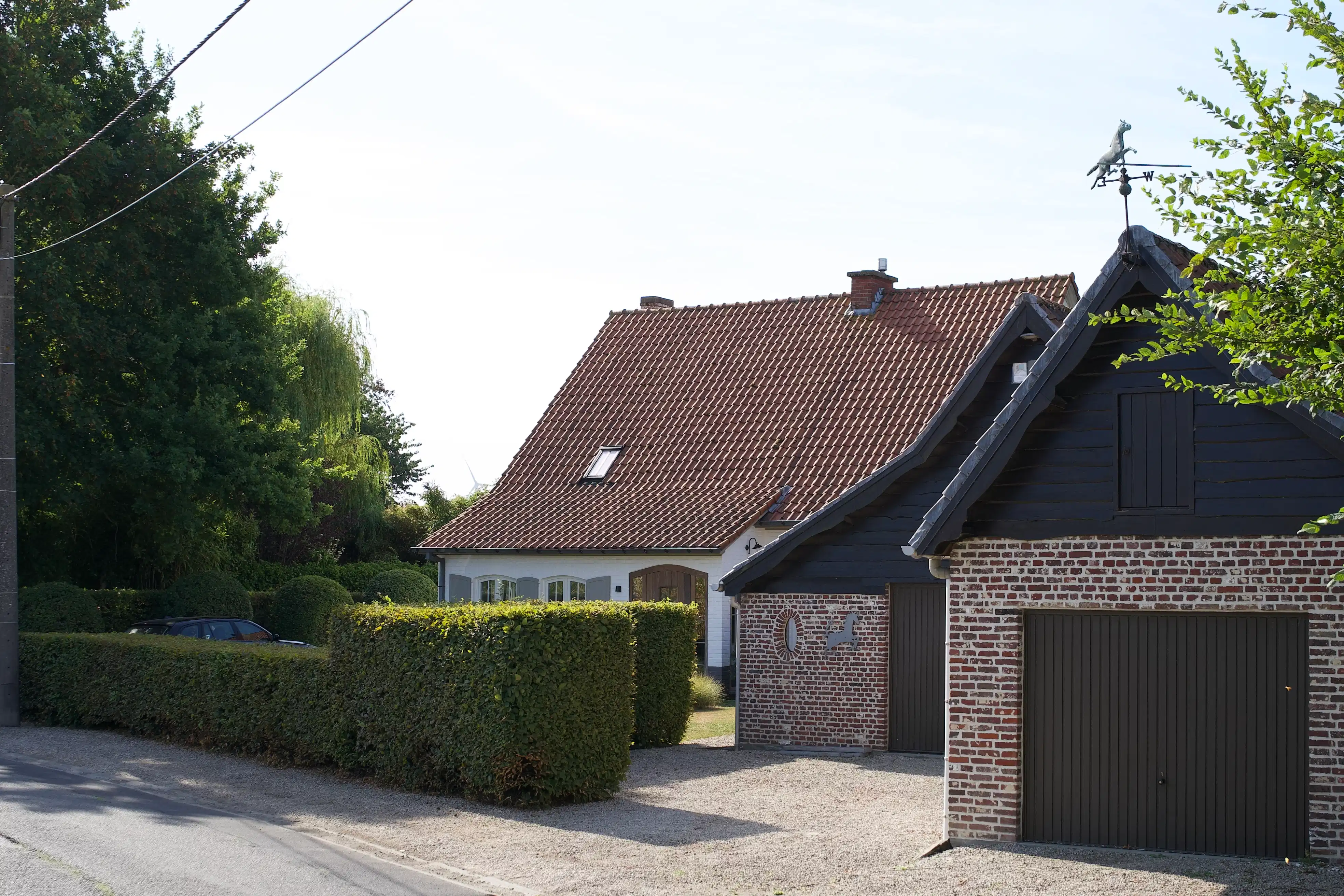 Prachtige landelijke woning met 5 slaapkamers & bijgebouwen foto 20