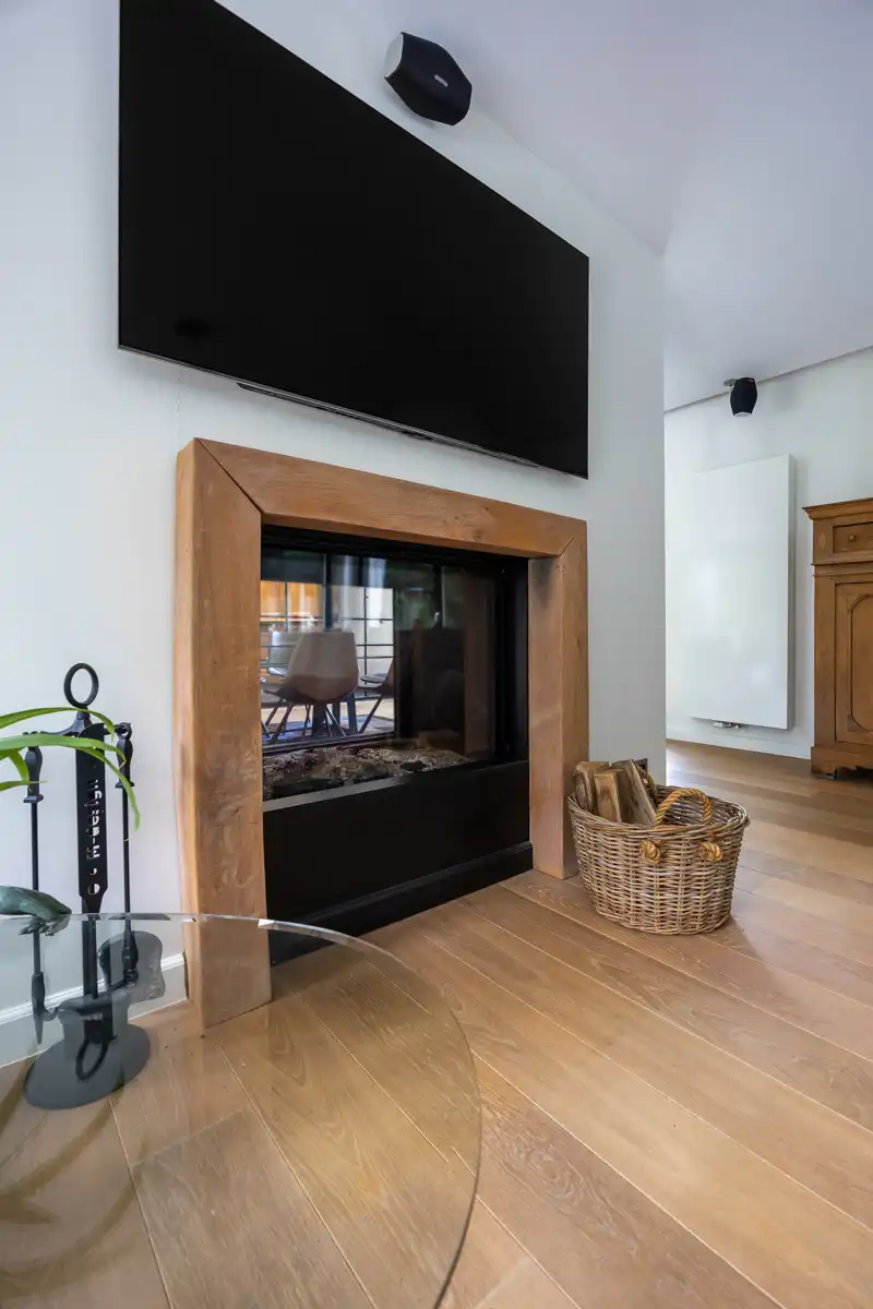 Modernistische villa op 9.957 m² met veel privacy foto 11
