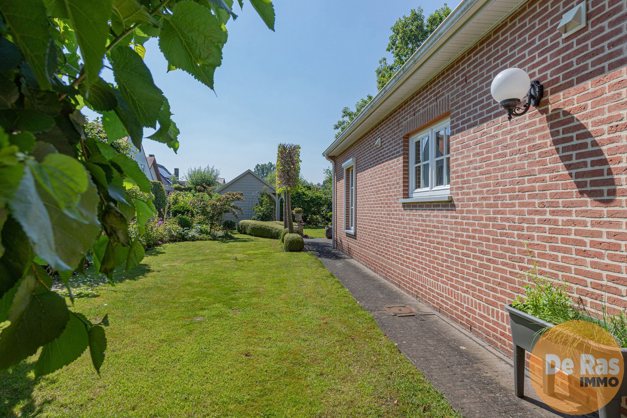 PAPEGEM- Mooie, verzorgde 4-gevelwoning op een leuke locatie foto 37