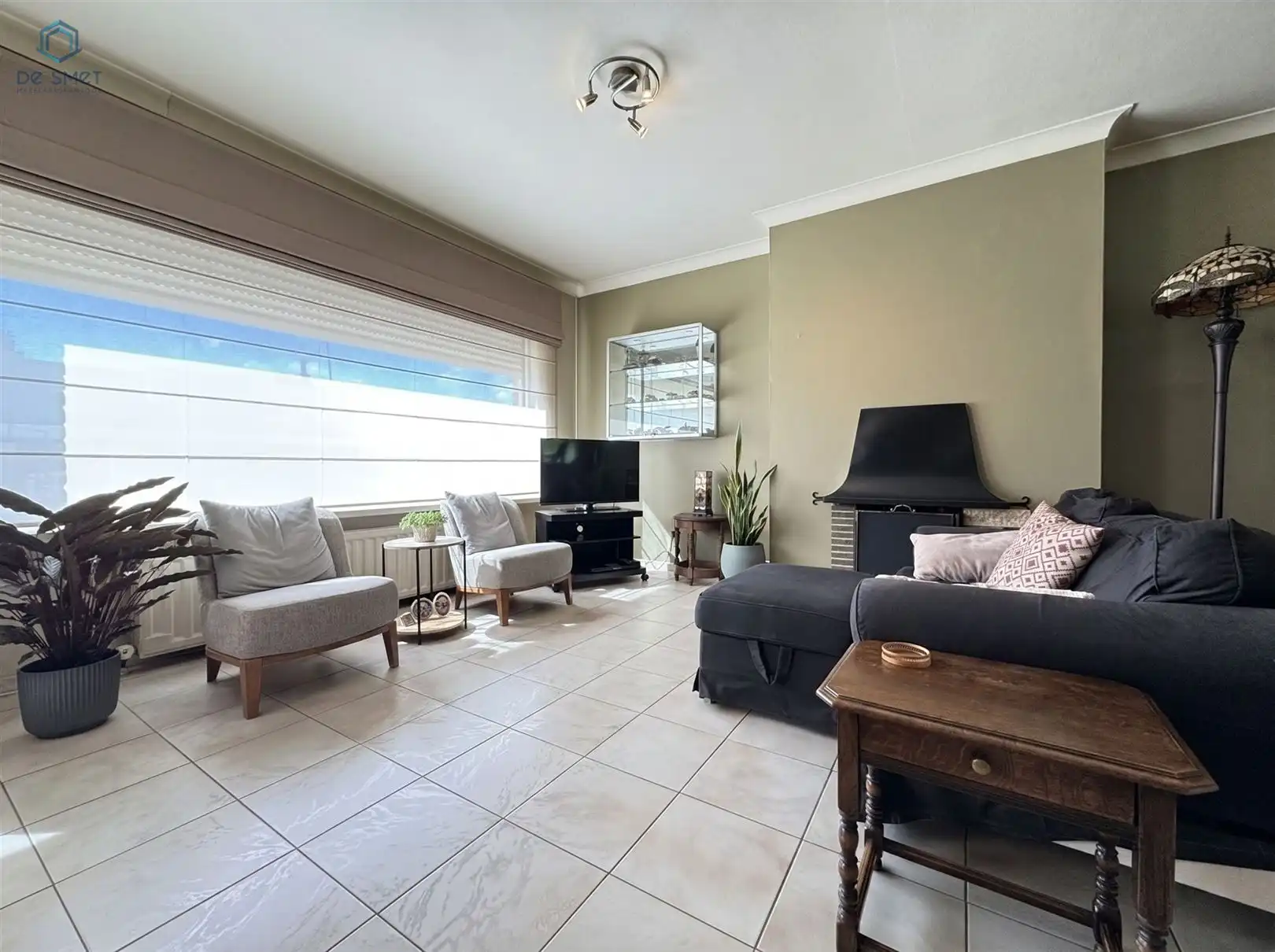 Instapklare woning met garage en tuin foto 3