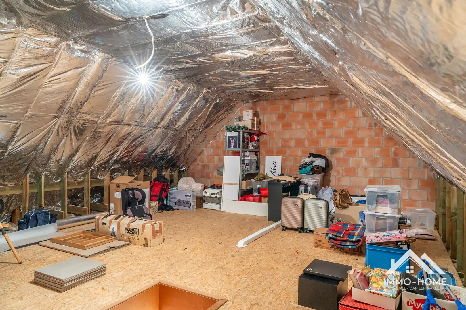Knappe HOB in een residentiële omgeving te Oostakker!  foto 29