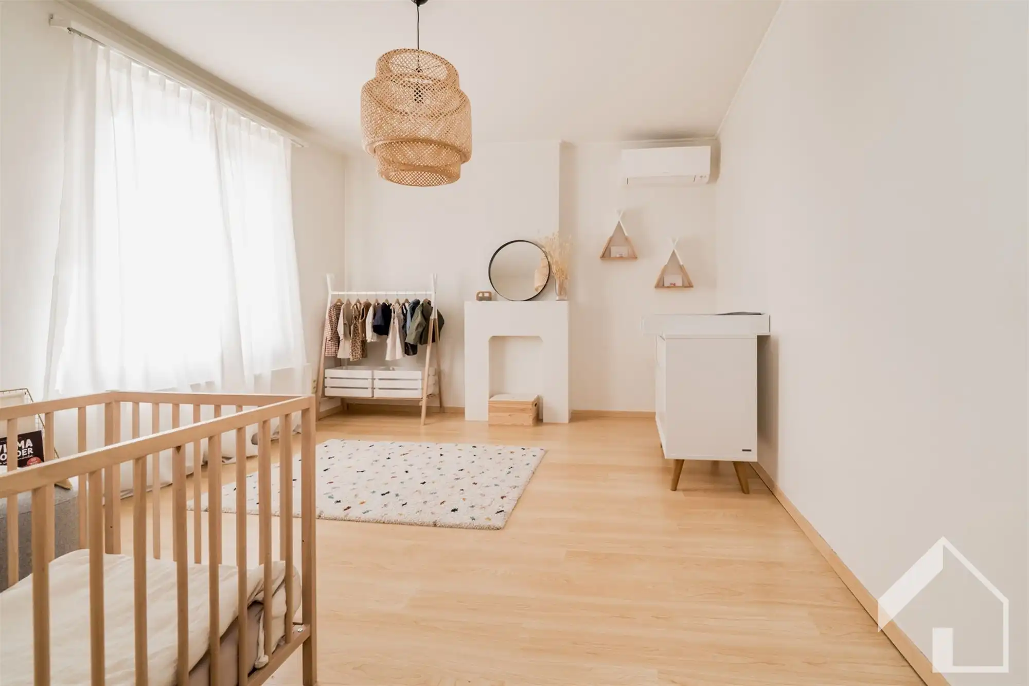 Comfortabele, ruime, instapklare woning met 5 slaapkamers foto 13