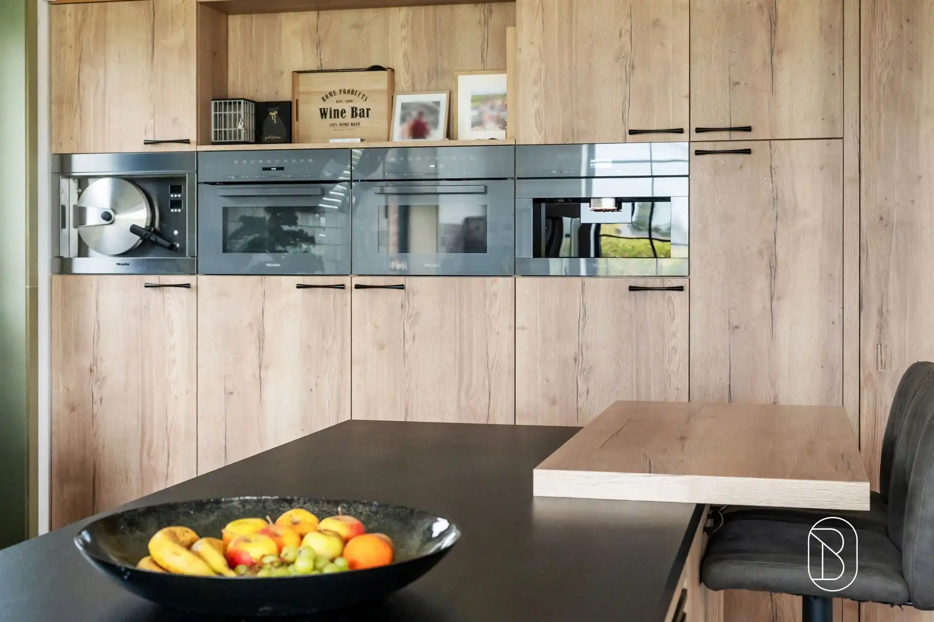Recente pastorijwoning met 5 slk, lift en ruime tuin! foto 2