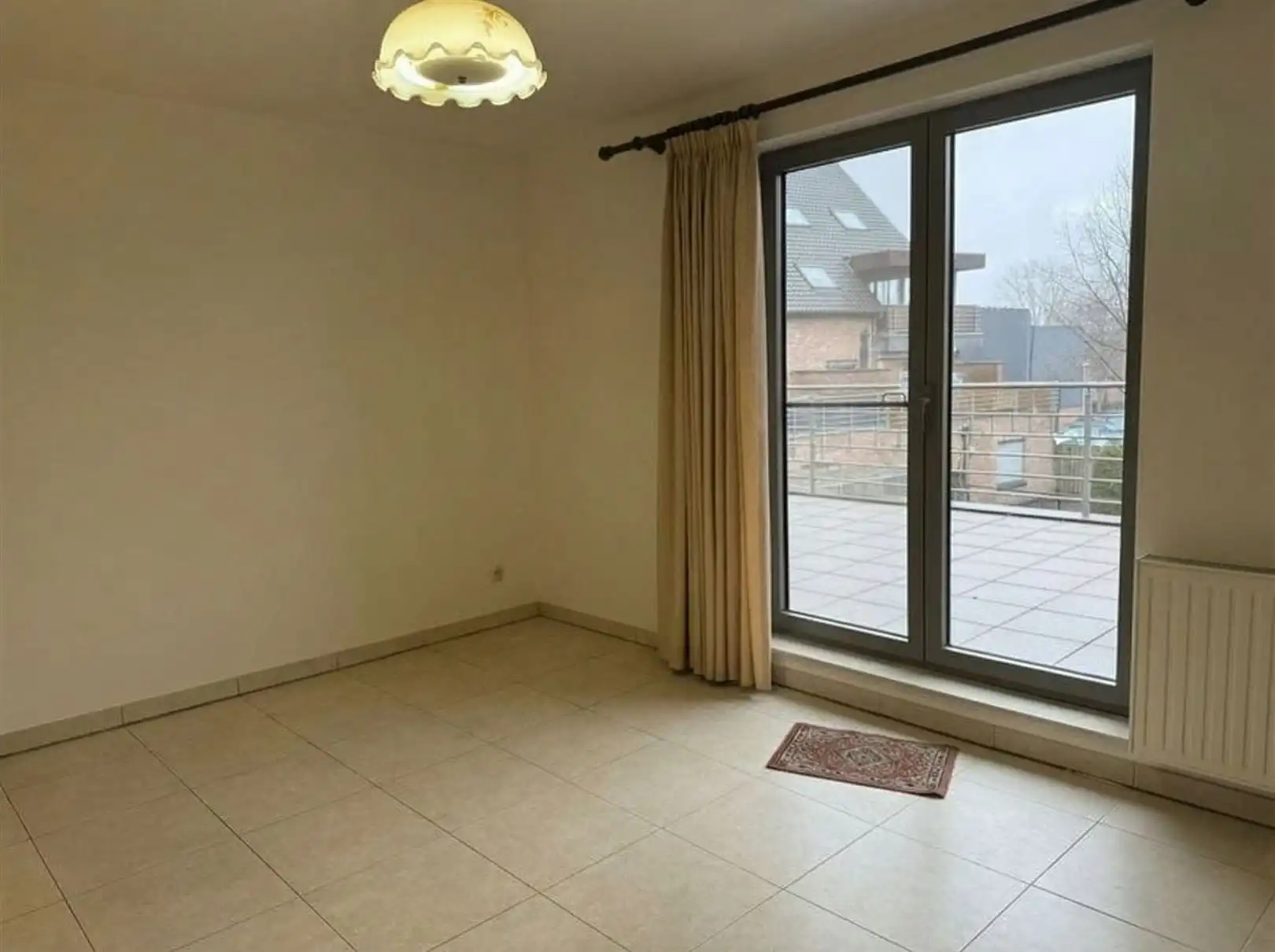 TE HUUR: Ruim appartement met 2 slaapkamers te Heusden-Zolder! foto 13