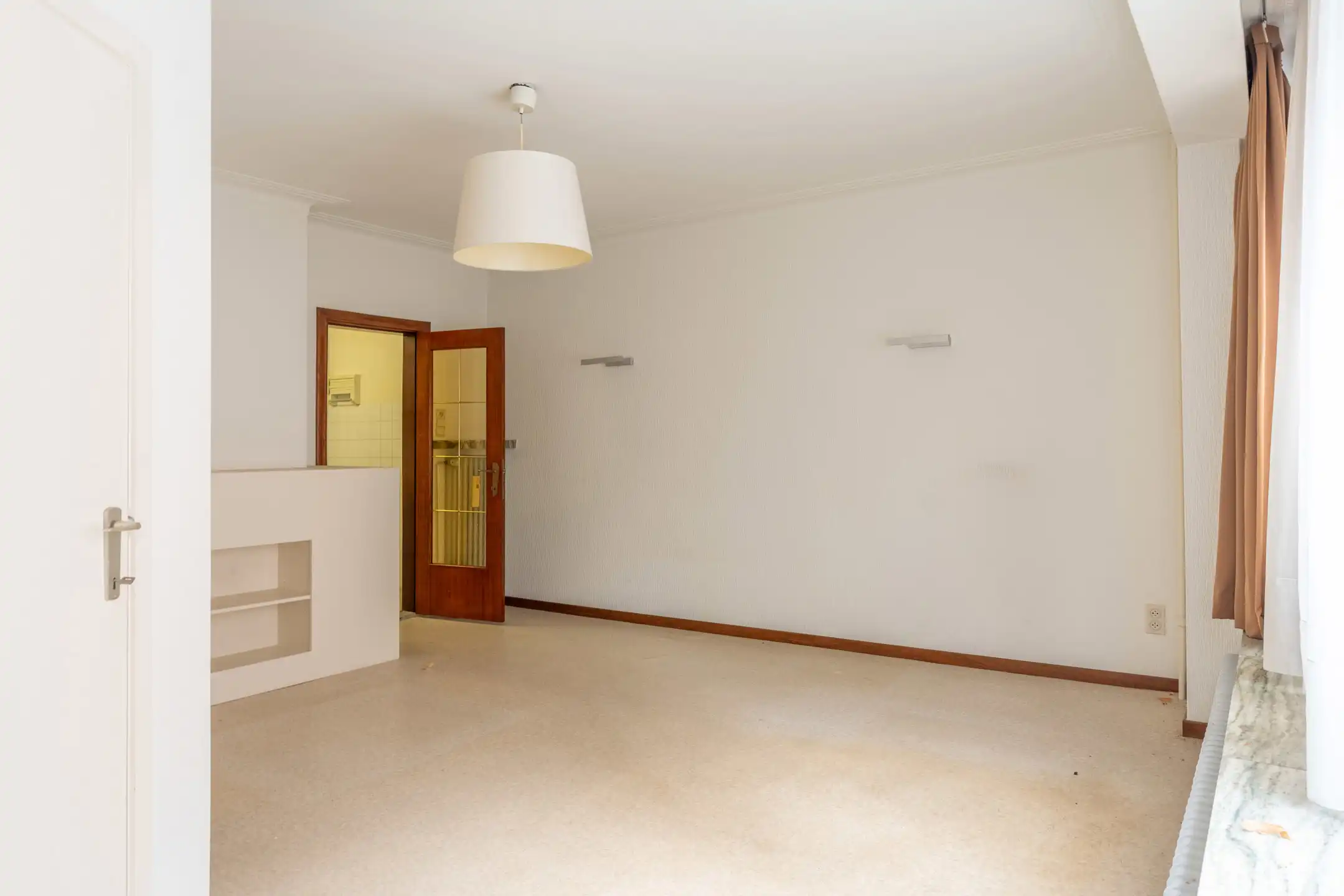 Te renoveren woning mét 1 slpk en garage op toplocatie te Turnhout  foto 7
