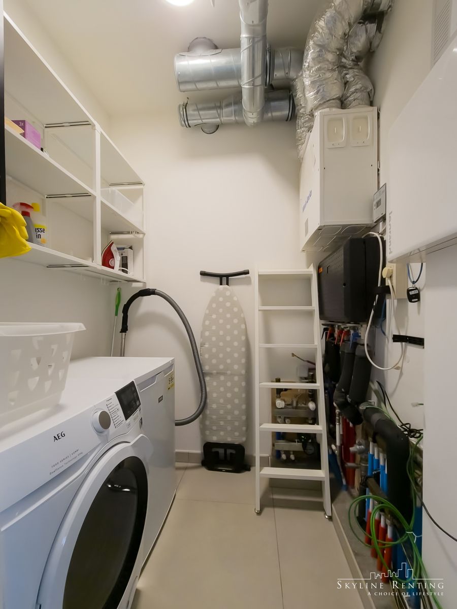 Gezelig lichtrijk gemeubeld 2 kamer app. met 2 TERRASSEN foto 21