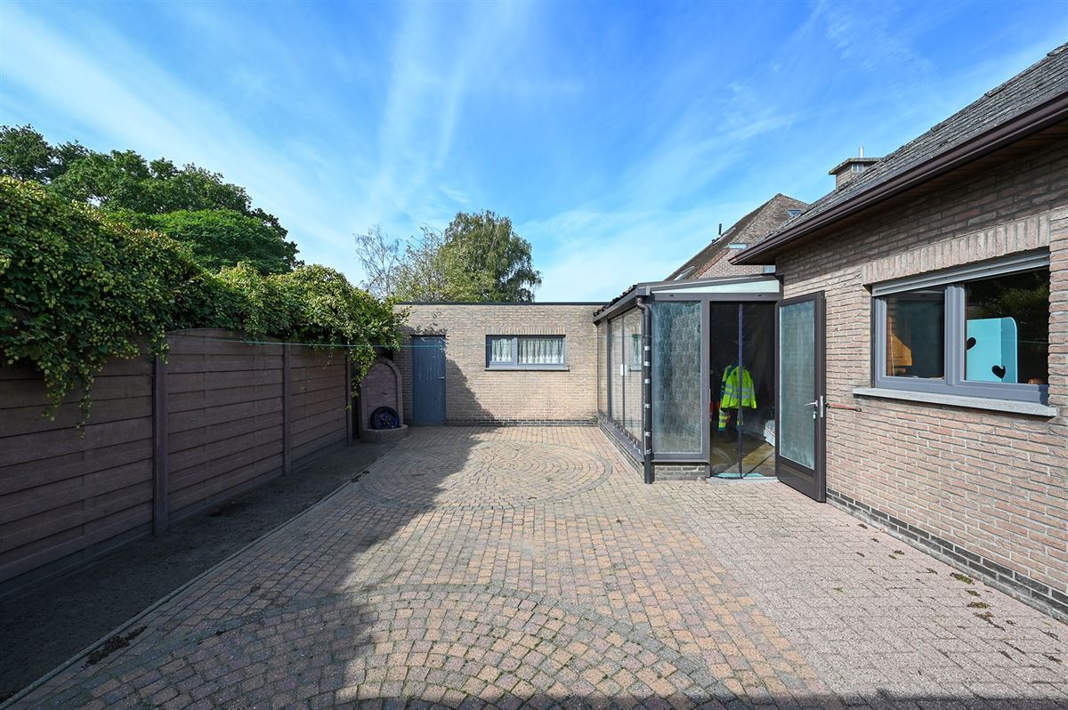 Goed onderhouden landhuis met 3 slaapkamers foto 19