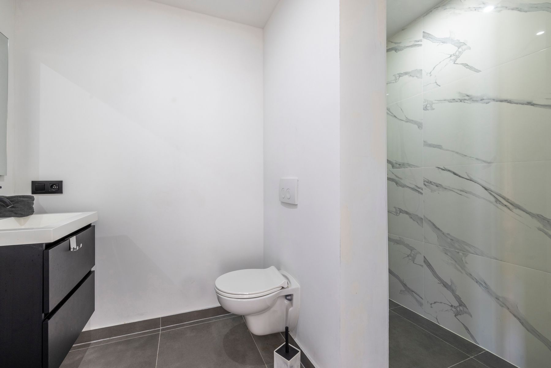 Prachtig vernieuwde woning met bijgebouw en tuin in Heusden foto 7