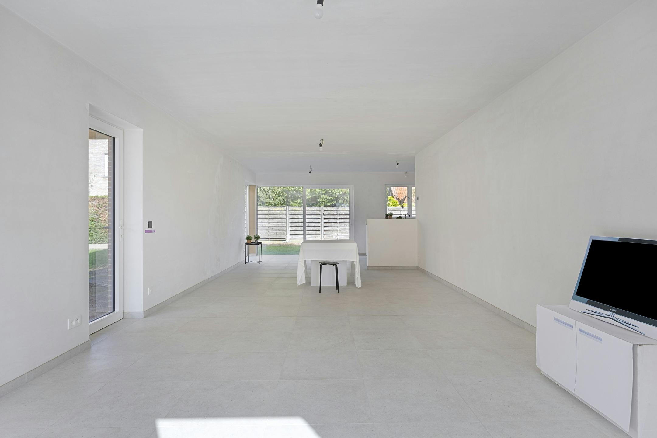 Afgewerkte nieuwbouwwoning te koop in Desselgem foto 4