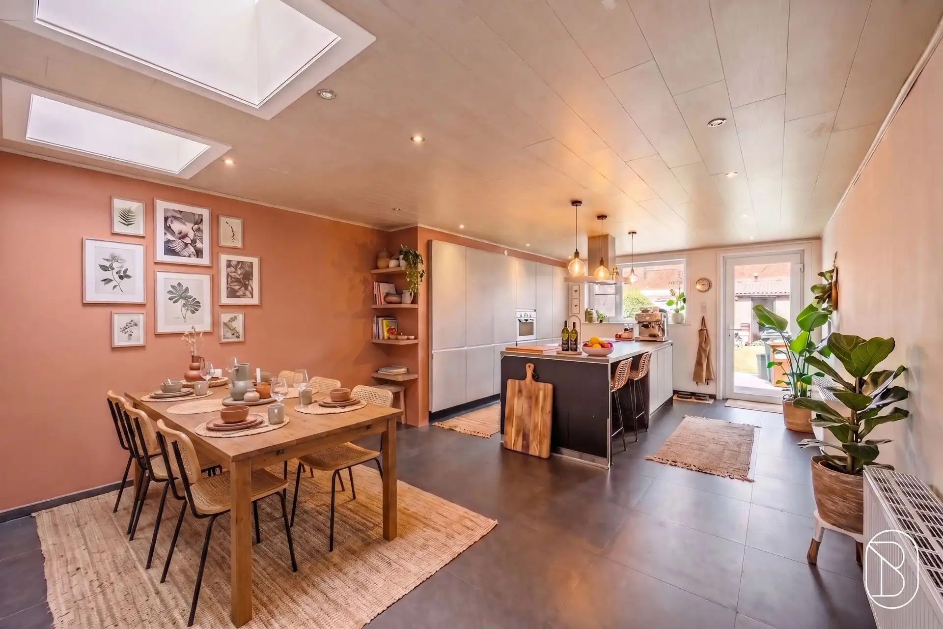 Instapklare karakterwoning met tuin en 4 slpks in Ronse foto 4