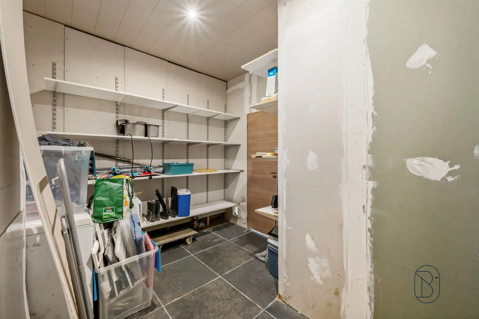 Instapklare karakterwoning met tuin en 4 slpks in Ronse foto 8