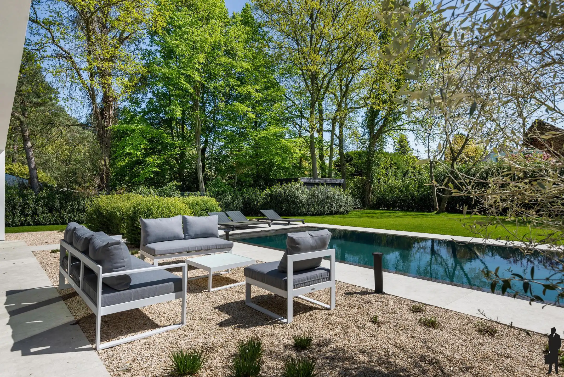 Exclusieve gerenoveerde designvilla op 2.000 m² te Schilde foto 25