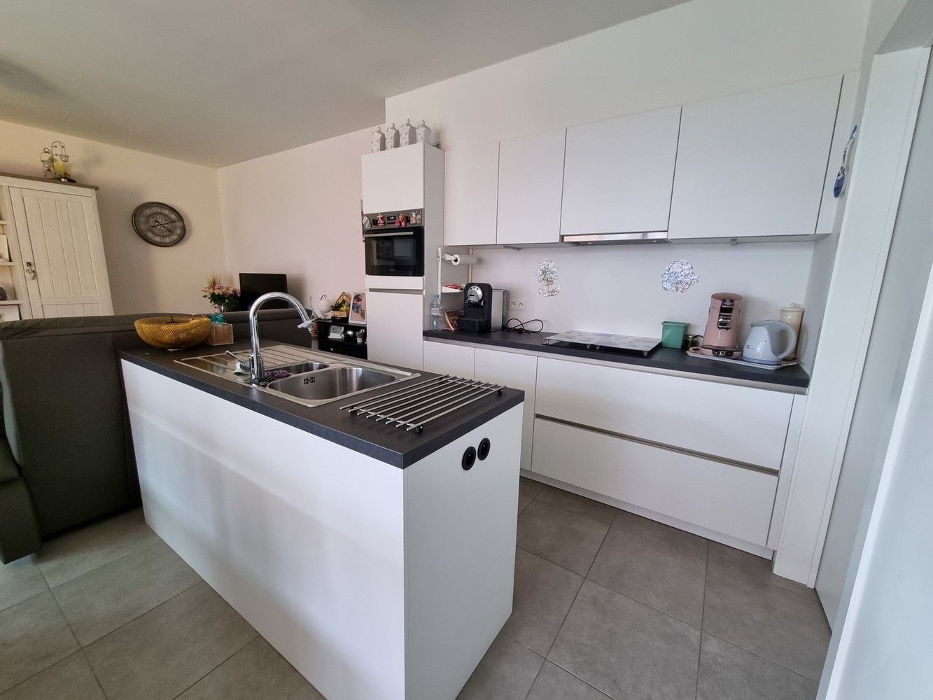 Prachtig energiezuinig appartement (93m² + 21m² terras) incl. autostaanplaats en kelderberging! foto 5