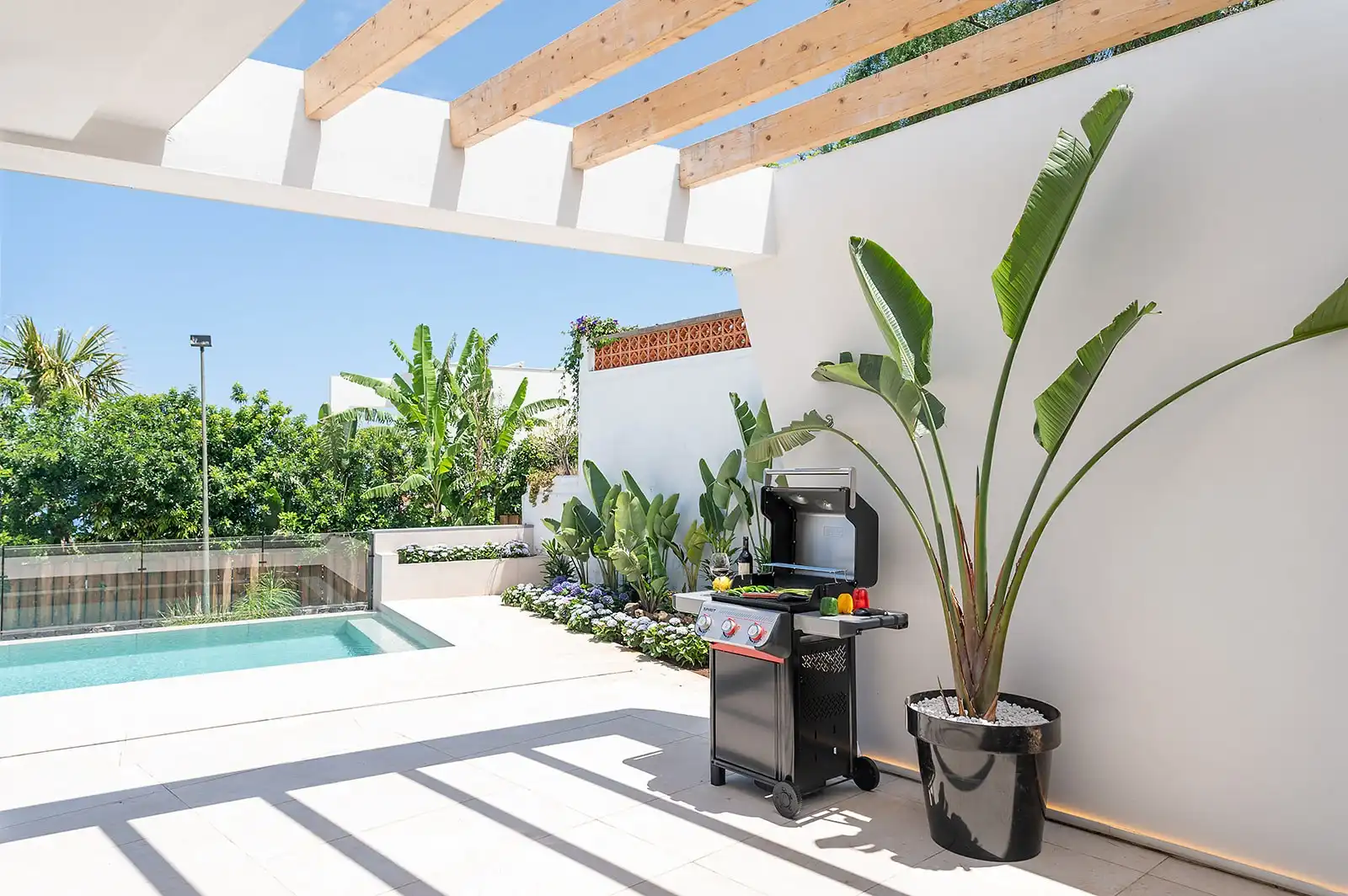 Gloednieuwe luxe villa met infinity pool en zeezicht in El Sauzal, Noord-Tenerife foto 10