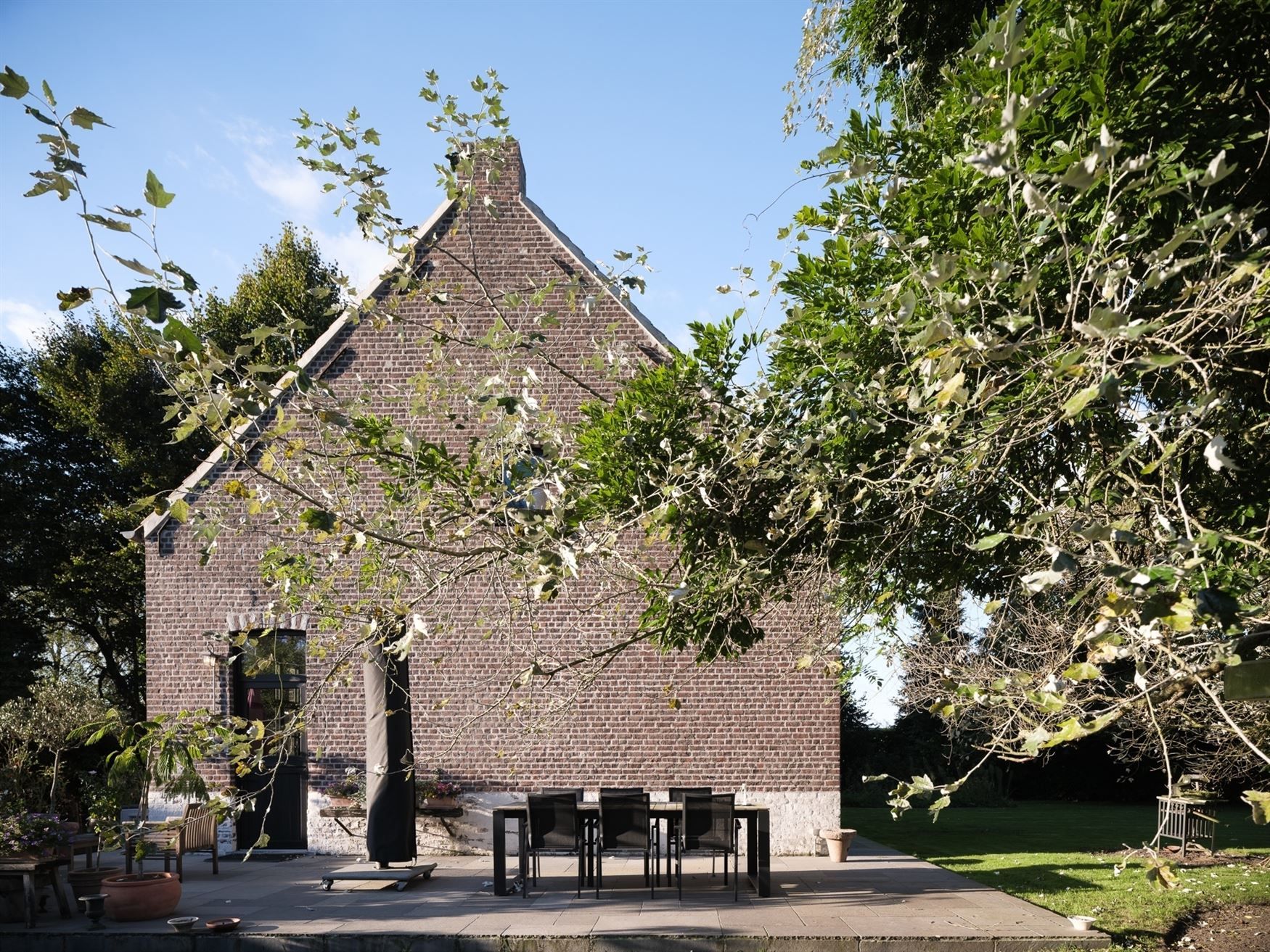 Schitterend gerenoveerde hoeve met schuren foto 16