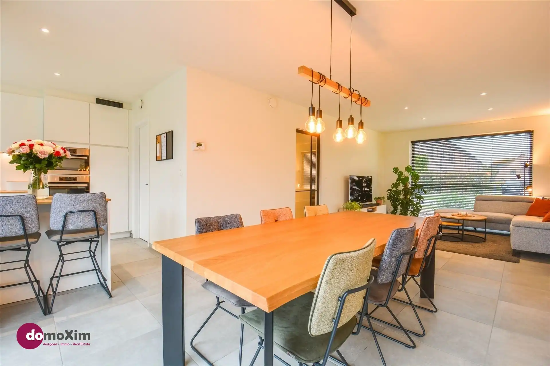 Bijna-nieuwbouwwoning met topafwerking – aankoop onder registratierechten foto 8