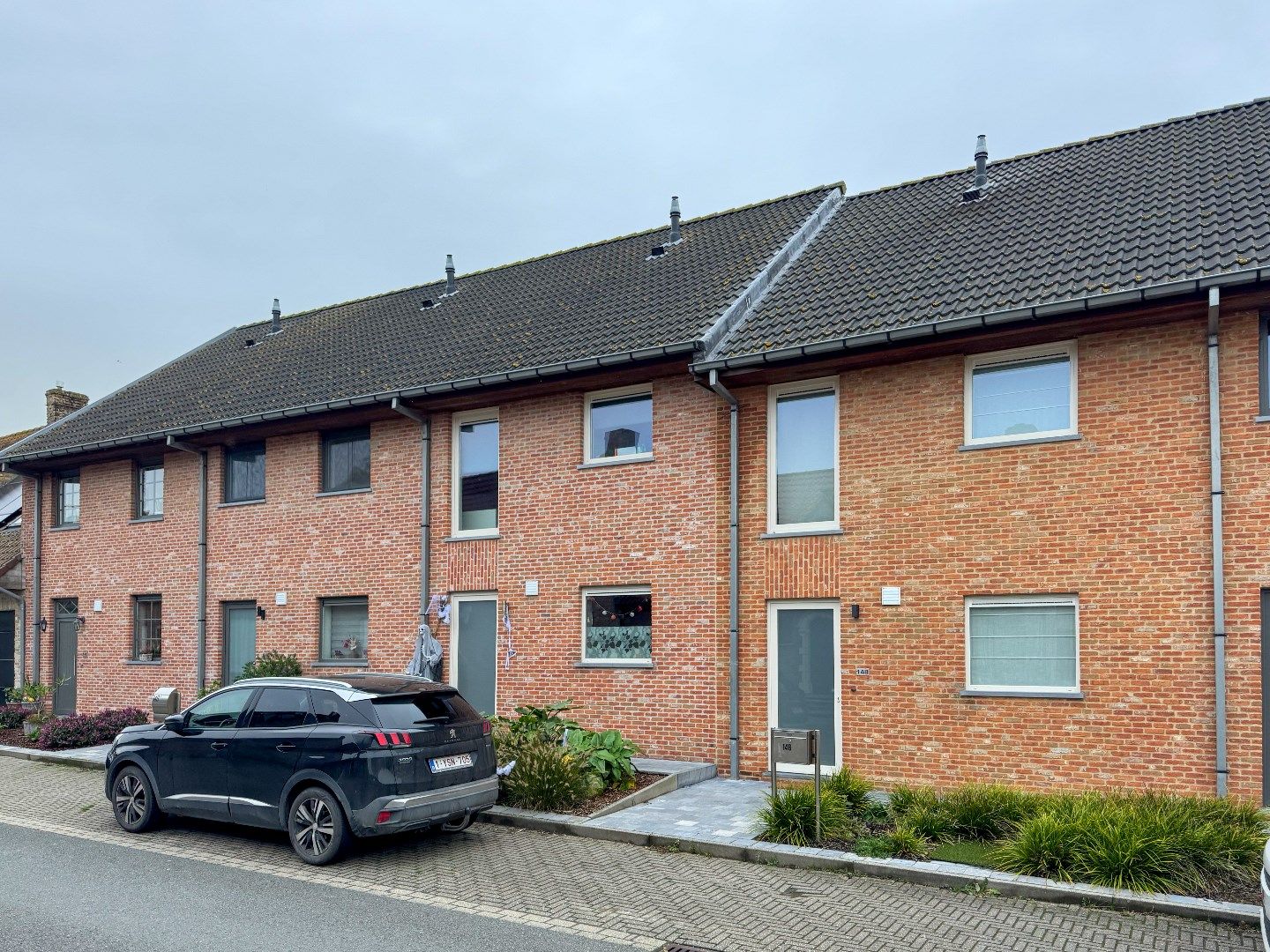 Rijwoning met 3 slaapkamers, garage en tuintje. foto 22