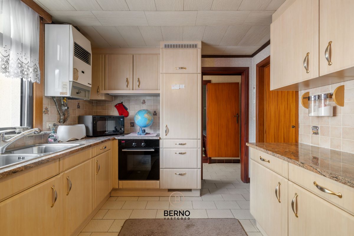 Charmante hoeve met paardenaccommodatie op 4.400 m². foto 8