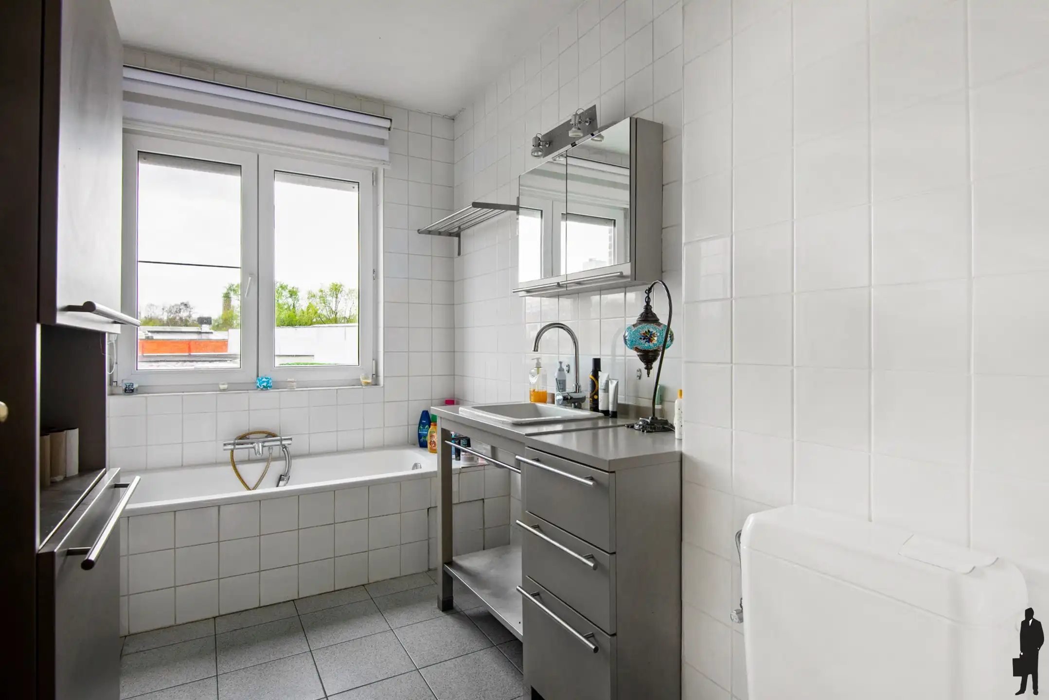 Welgelegen riante instapklare woning met 4 slaapkamers foto 22