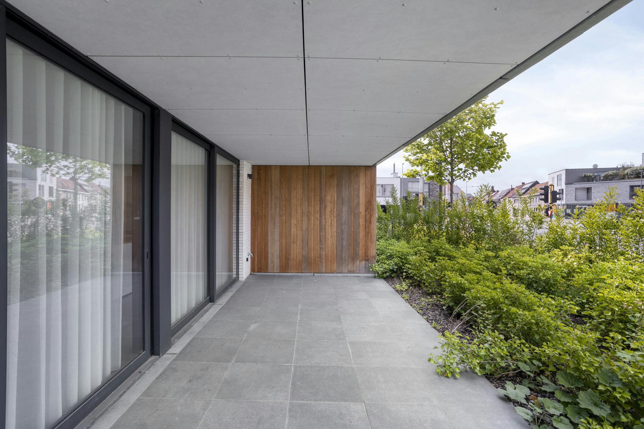 Modern appartement met mogelijkheid tot kantoor of praktijk foto 5