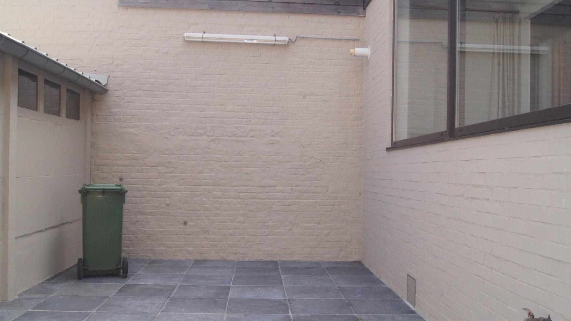 Volledig instapklare woning met 3 slpks en garage foto 4
