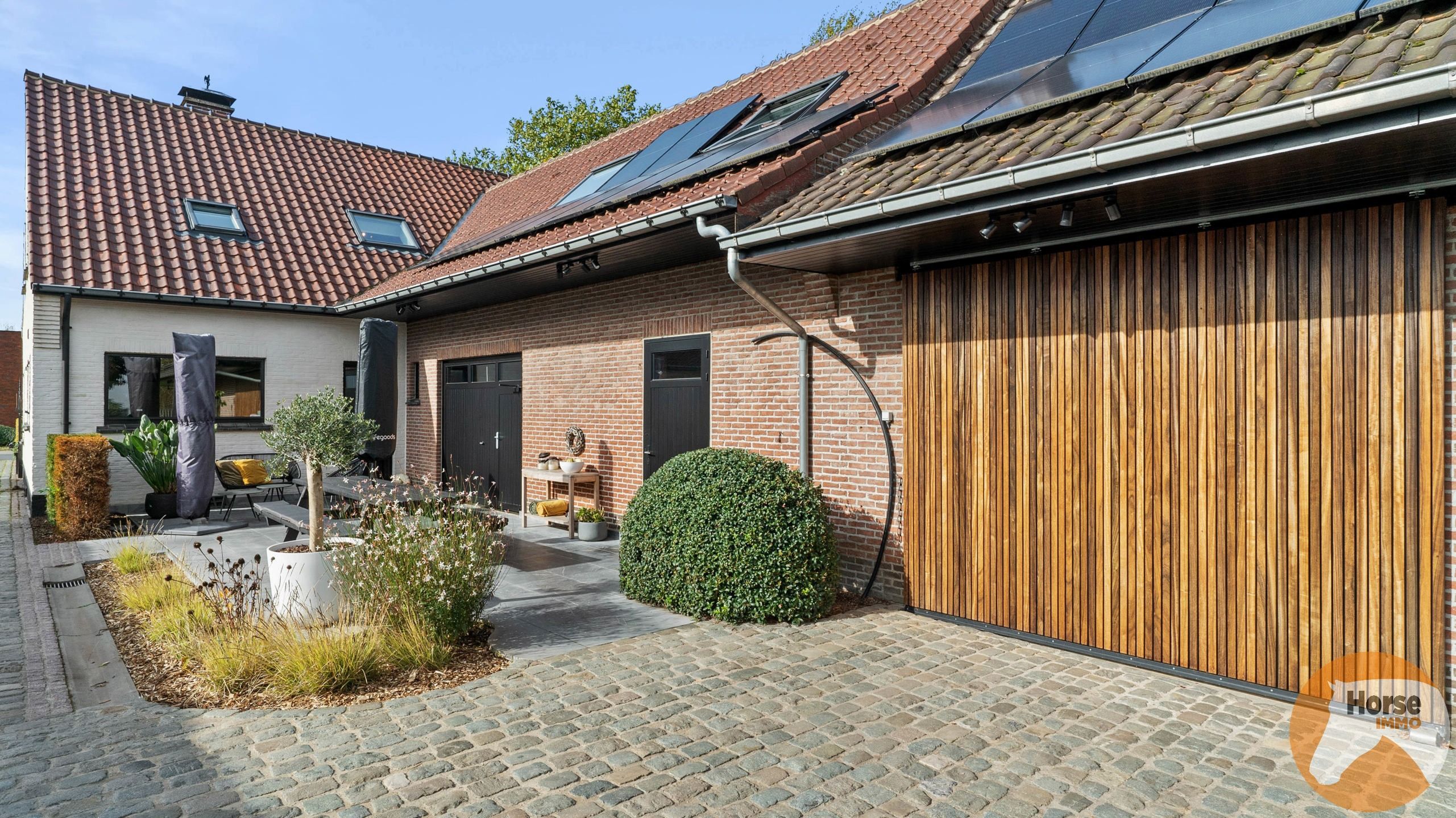 ZOTTEGEM - Instapklare ruime charmewoning op 1HA  foto 6