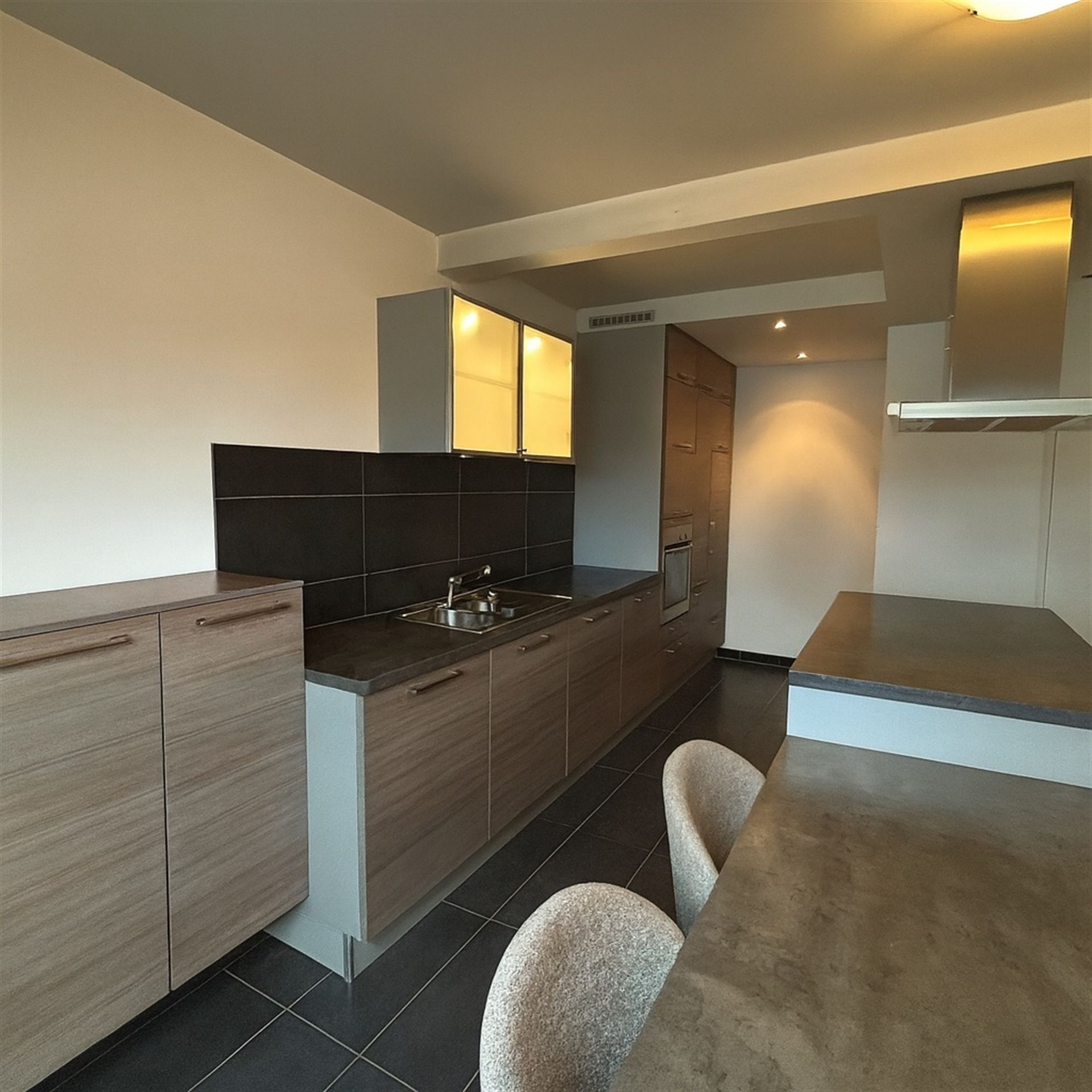 Appartement met staanplaats in centrum Merchtem foto 3