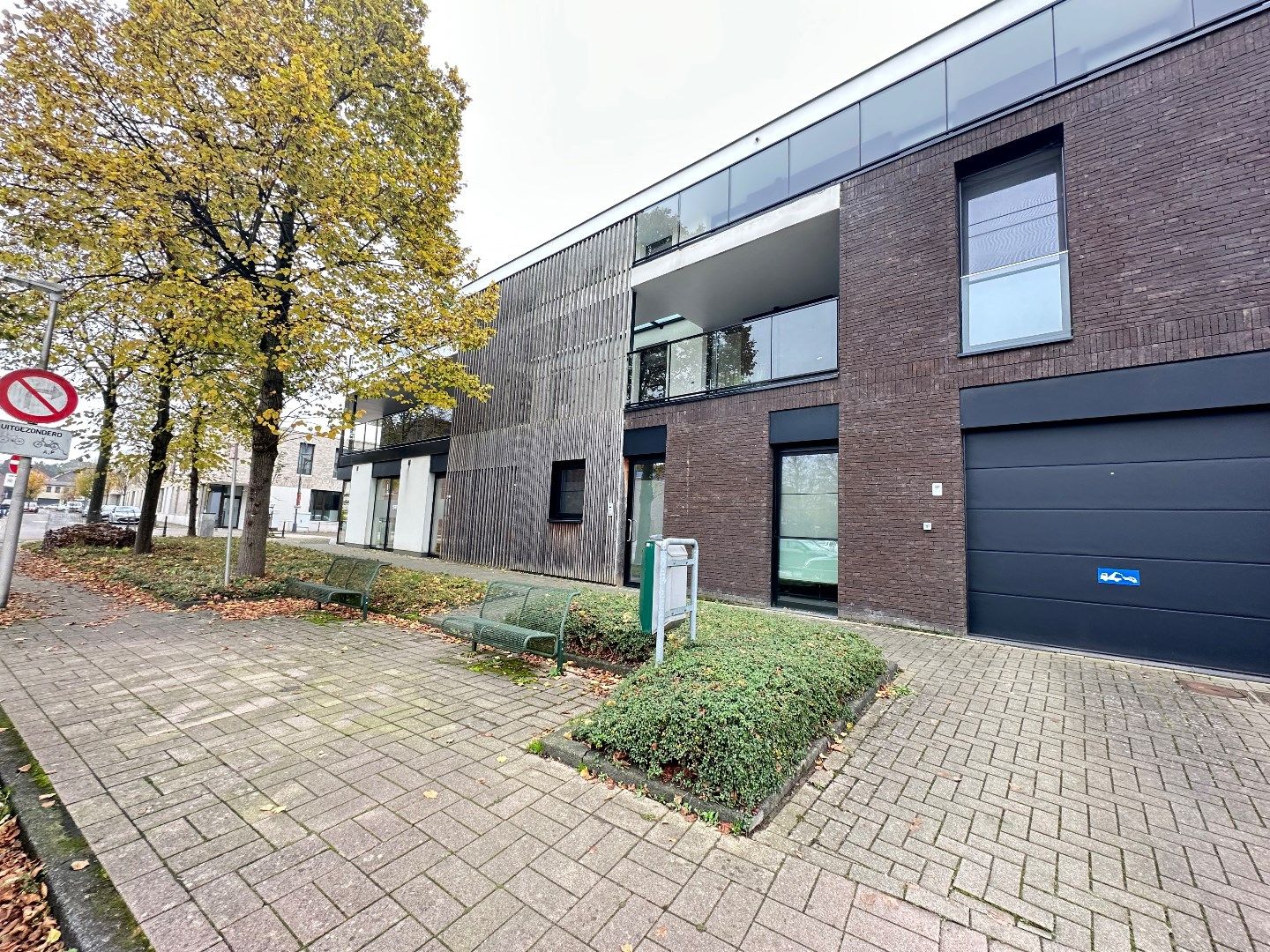 Modern appartement met terras, garage en 1 slaapkamer in Heusden-Zolder  foto 2