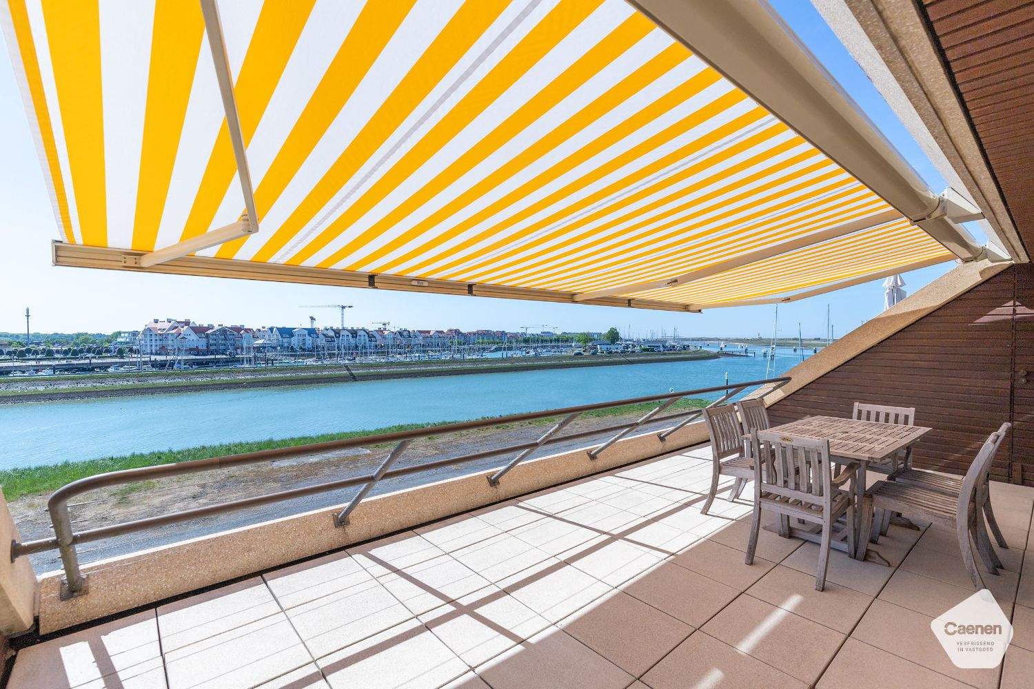 Fantastisch onderhouden appartement vlakbij de haven van Nieuwpoort foto 13