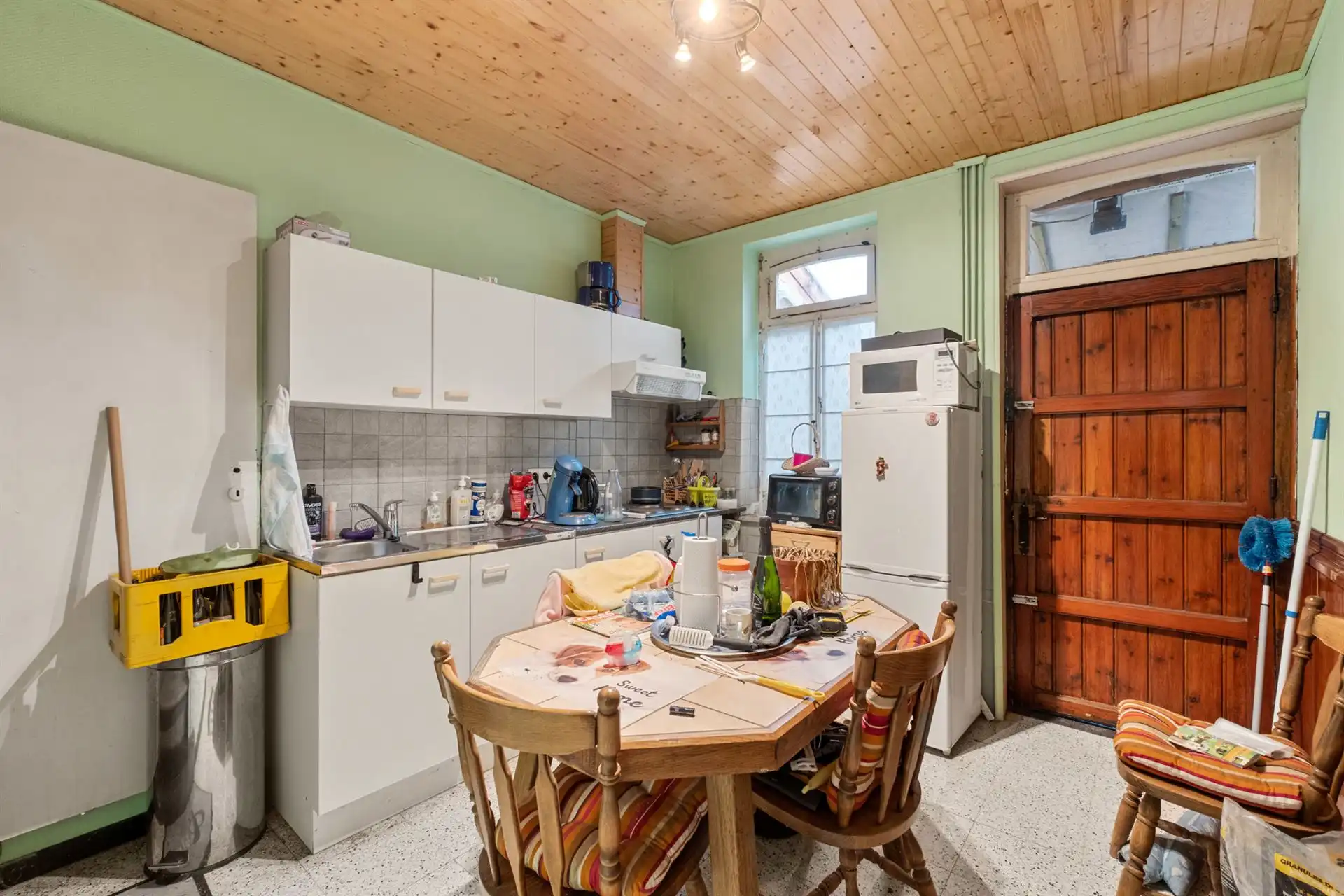 FEESTZAAL met bijhorende woning! foto 12