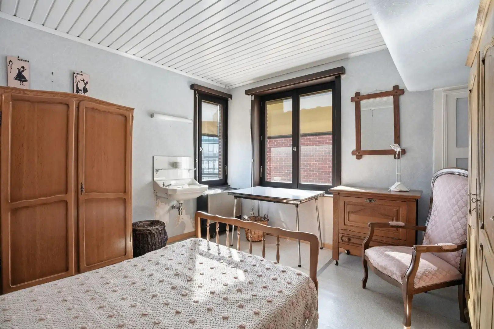 Op te frissen woning met veel potentieel, tuin en garage nabij het centrum van Tielt! foto 17