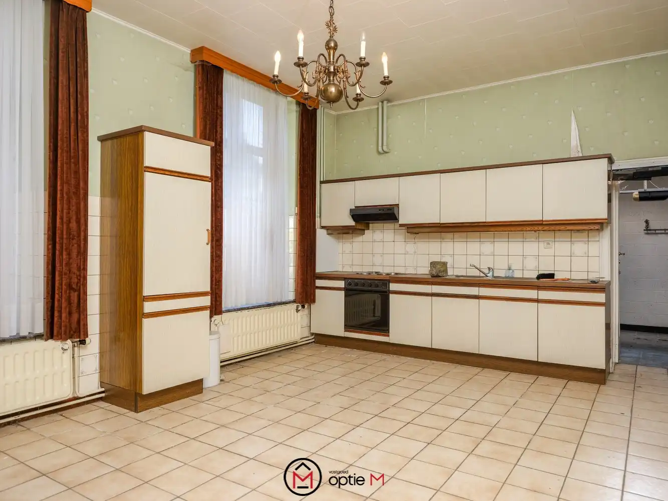 Historische pastorie te koop in het hart van Geetbets foto 20