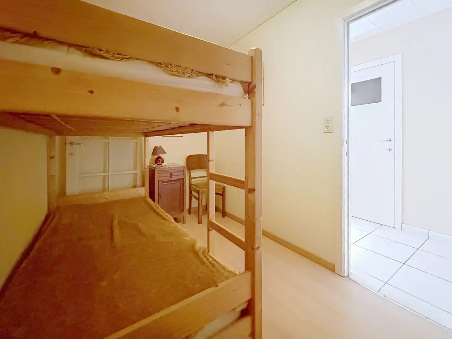 Ruim appartement met 3 slaapkamers en zijdelings zeezicht in Koksijde foto 7