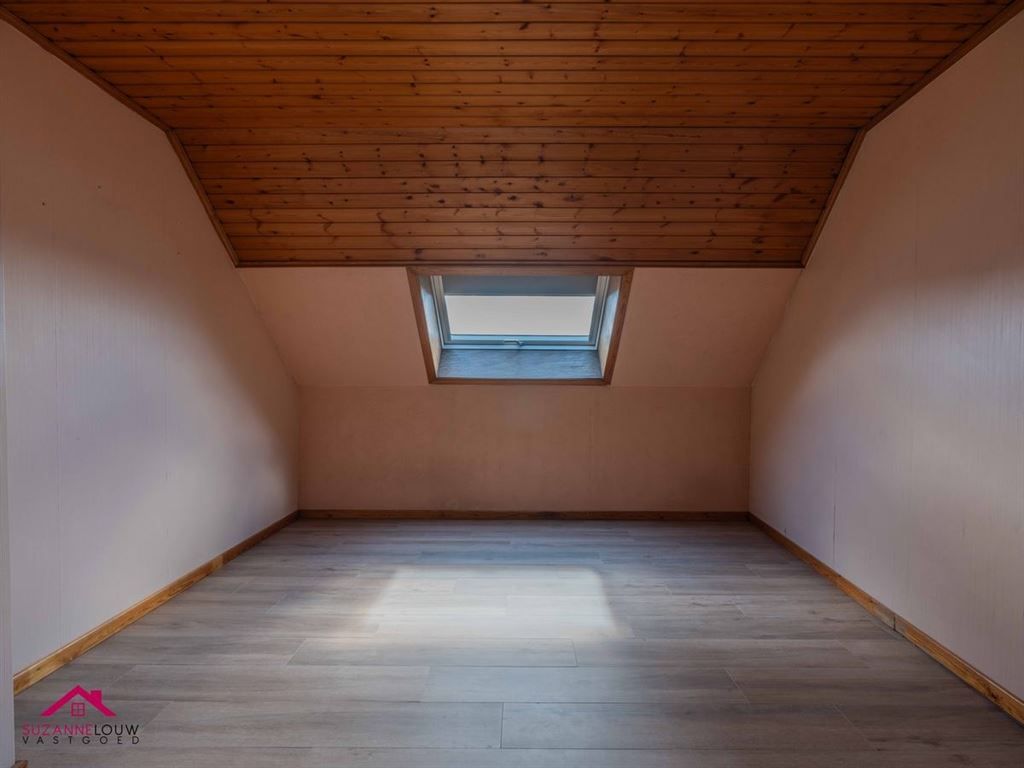 Ruim duplexappartement met 3 slaapkamers foto 31