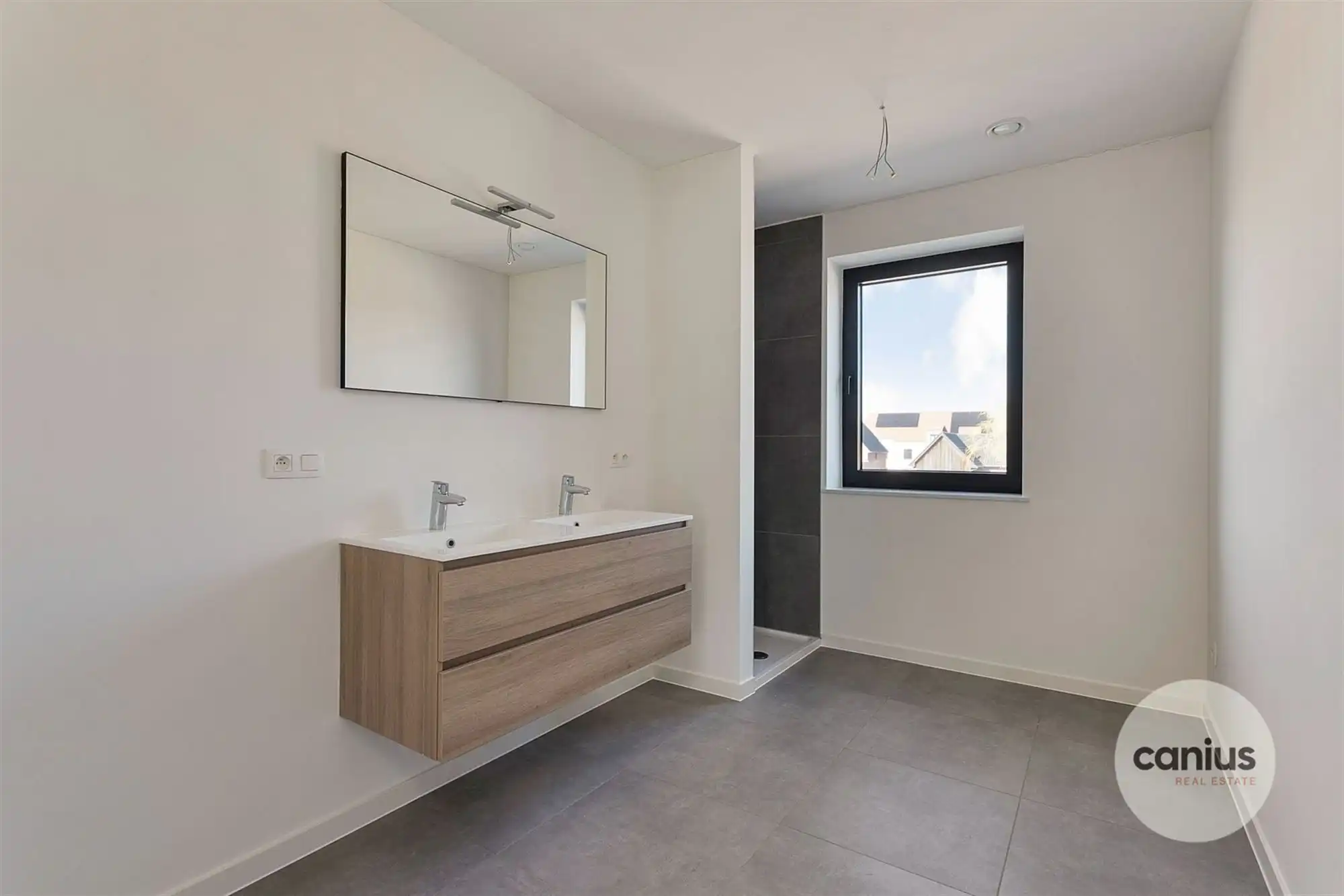 RUSTIG WONEN NABIJ HET CENTRUM VAN OVERPELT foto 8