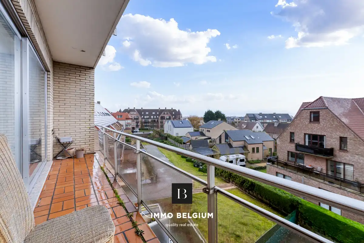 Ruim appartement met garage nabij het centrum foto 6