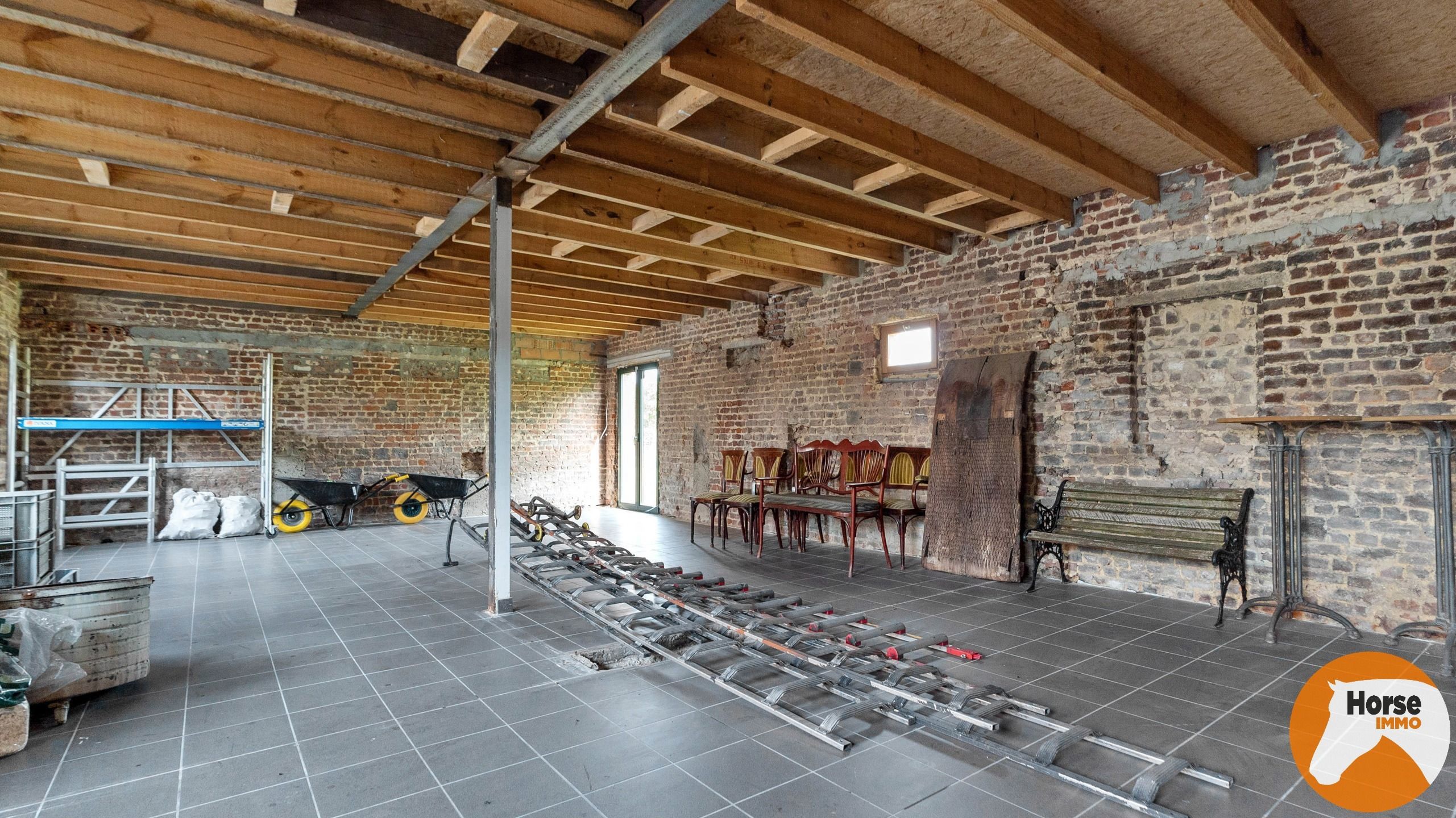 PEPINGEN - Smaakvol gerenoveerde hoeve met aanpalende weide  foto 24