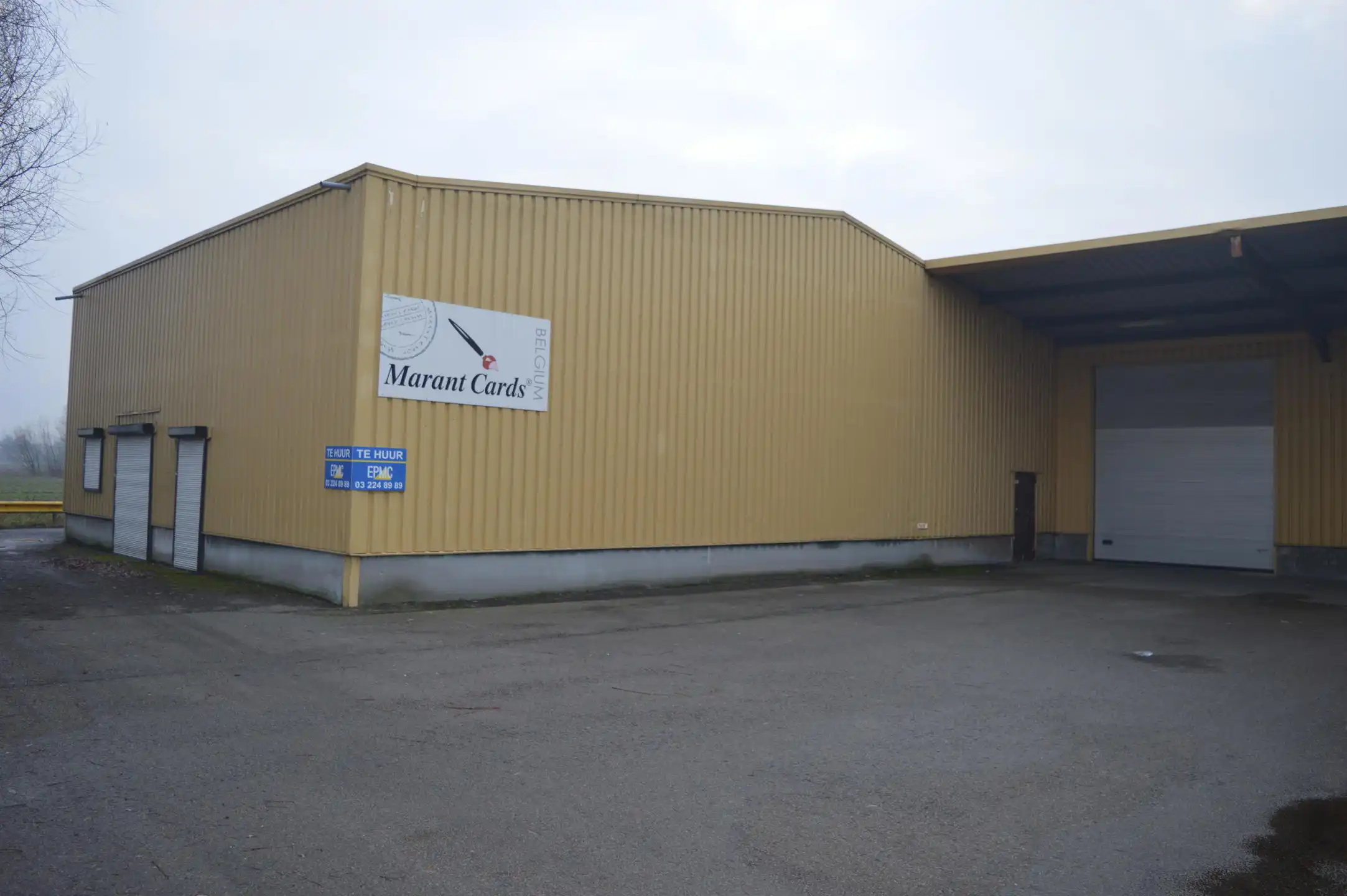 Aartselaar: Magazijn met kantoor te huur foto 12